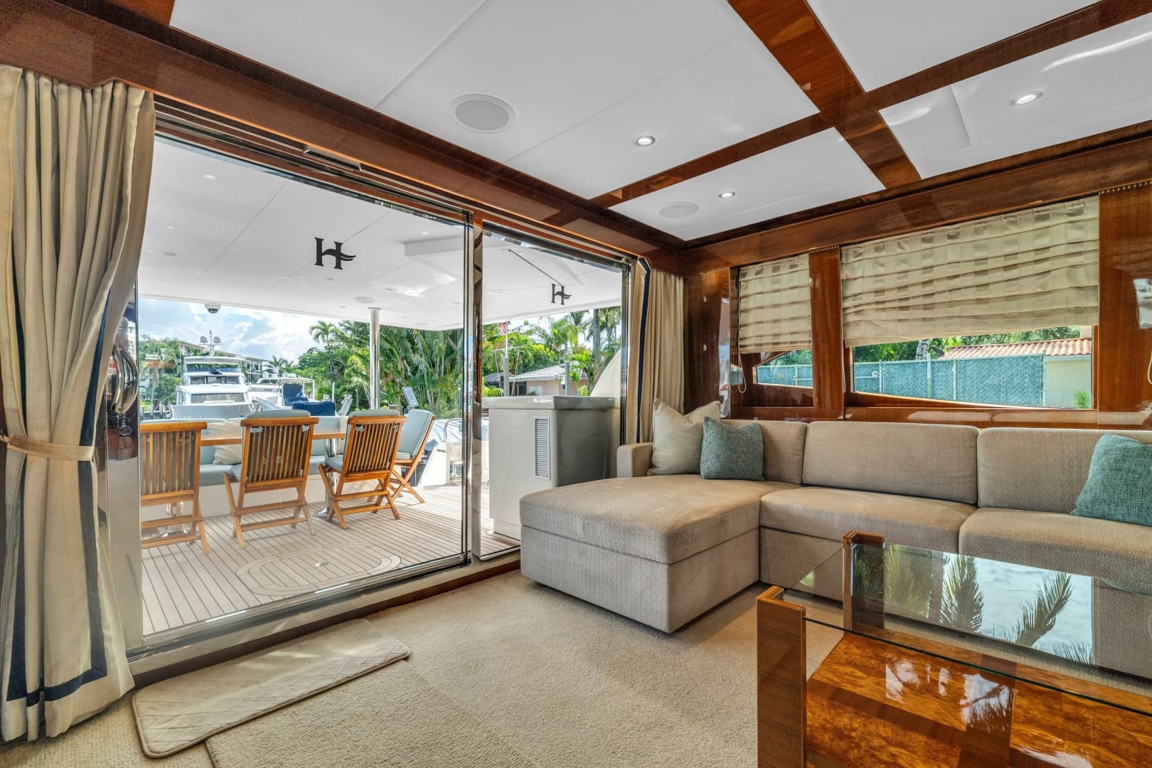 2015 Hargrave 76 for Sale in Fort Lauderdale, Florida Flybridge 5