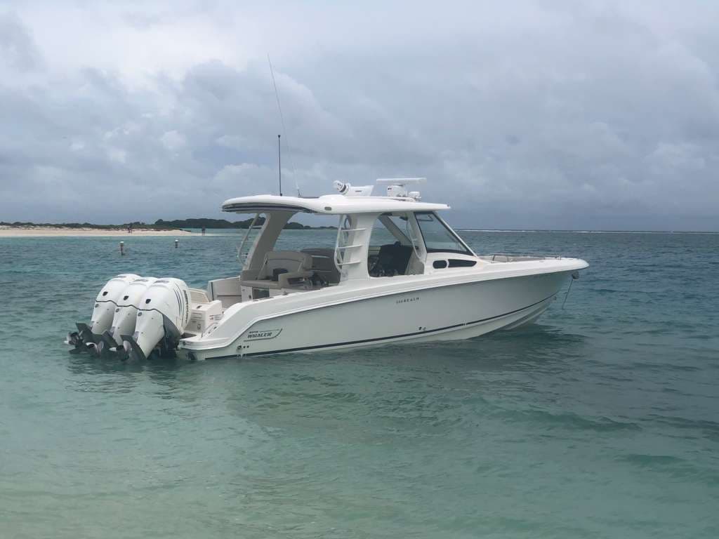 2019 Boston Whaler 350 Realm a la venta en Miami-Dade County, Florida Bowrider 5