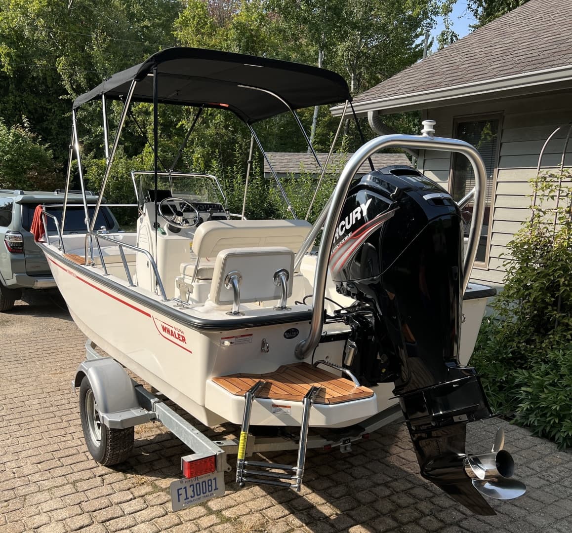 2018 Boston Whaler 170 Montauk in vendita a Charlevoix, Michigan Center Console 4