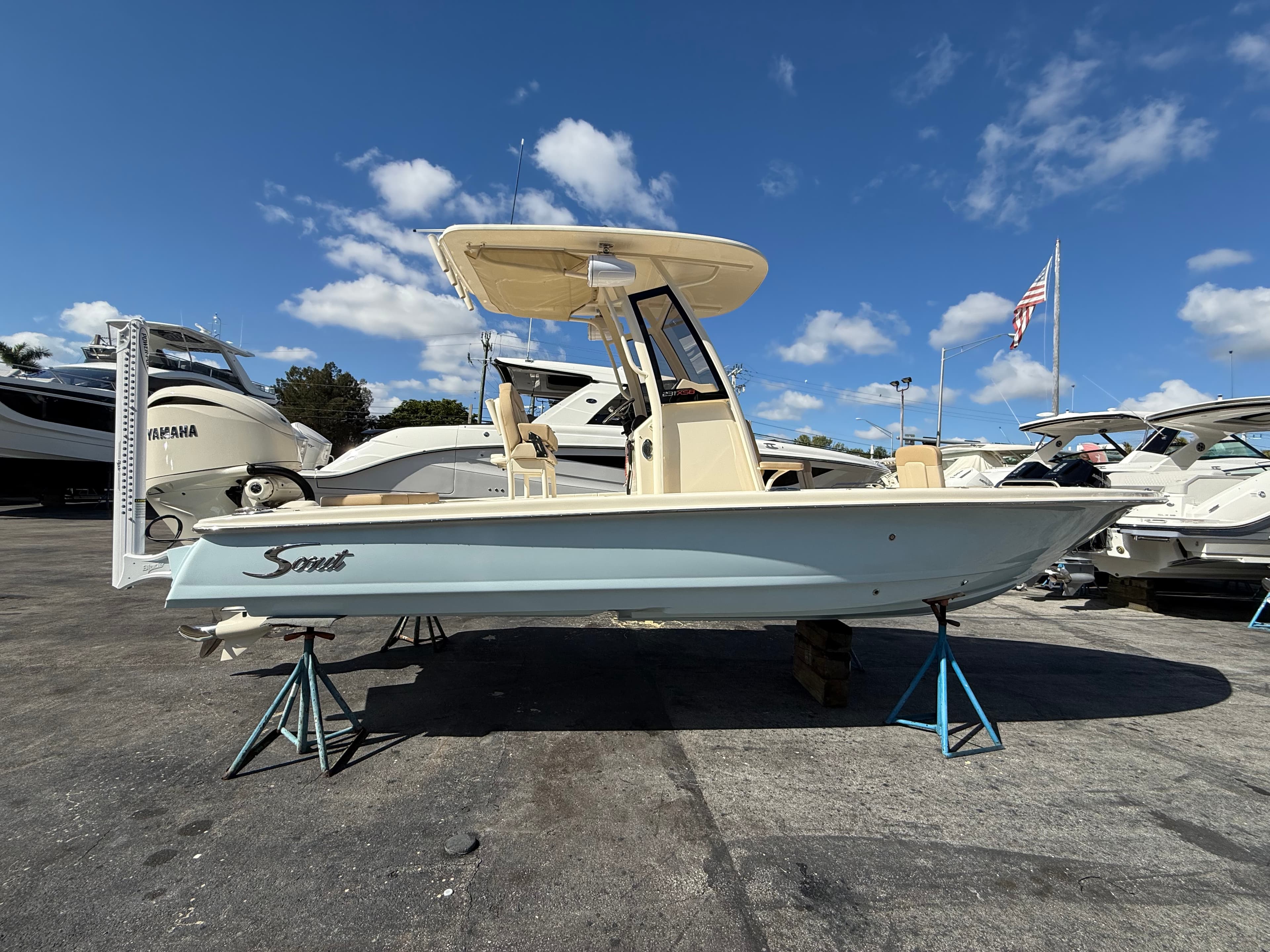 2026 Scout Boats 231 XSB in vendita a Miami, FL Bay Boats 4