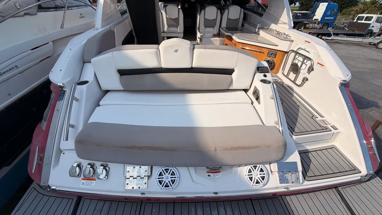 2017 Four Winns H350 a la venta en Viladamat, ES Day Boats 5
