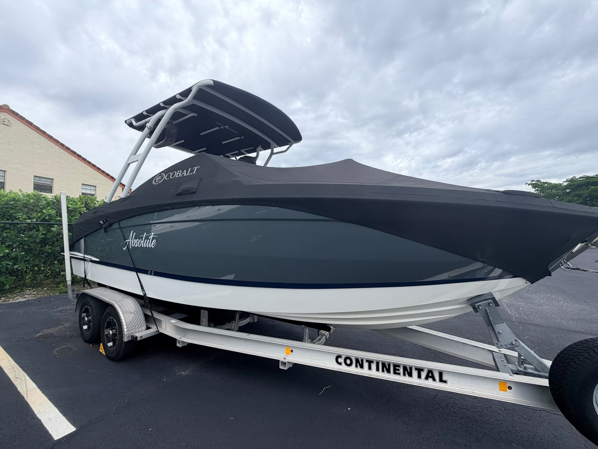 2022 Cobalt Boats R6 Outboard for Sale in Deerfield Beach, Florida Bowrider