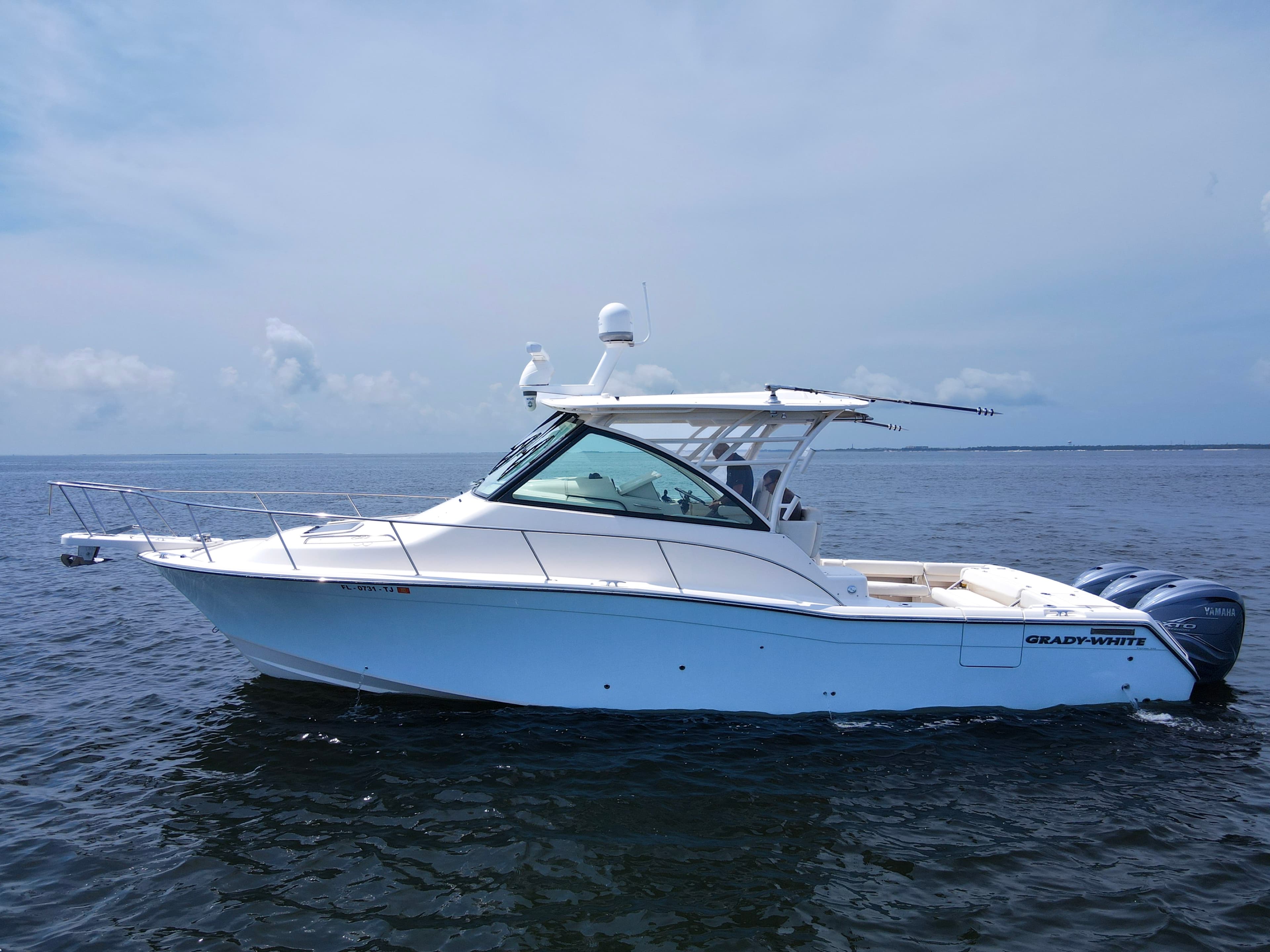 2022 Grady-White Boats Express 370 in vendita a Pensacola, Florida Express Cruiser 5