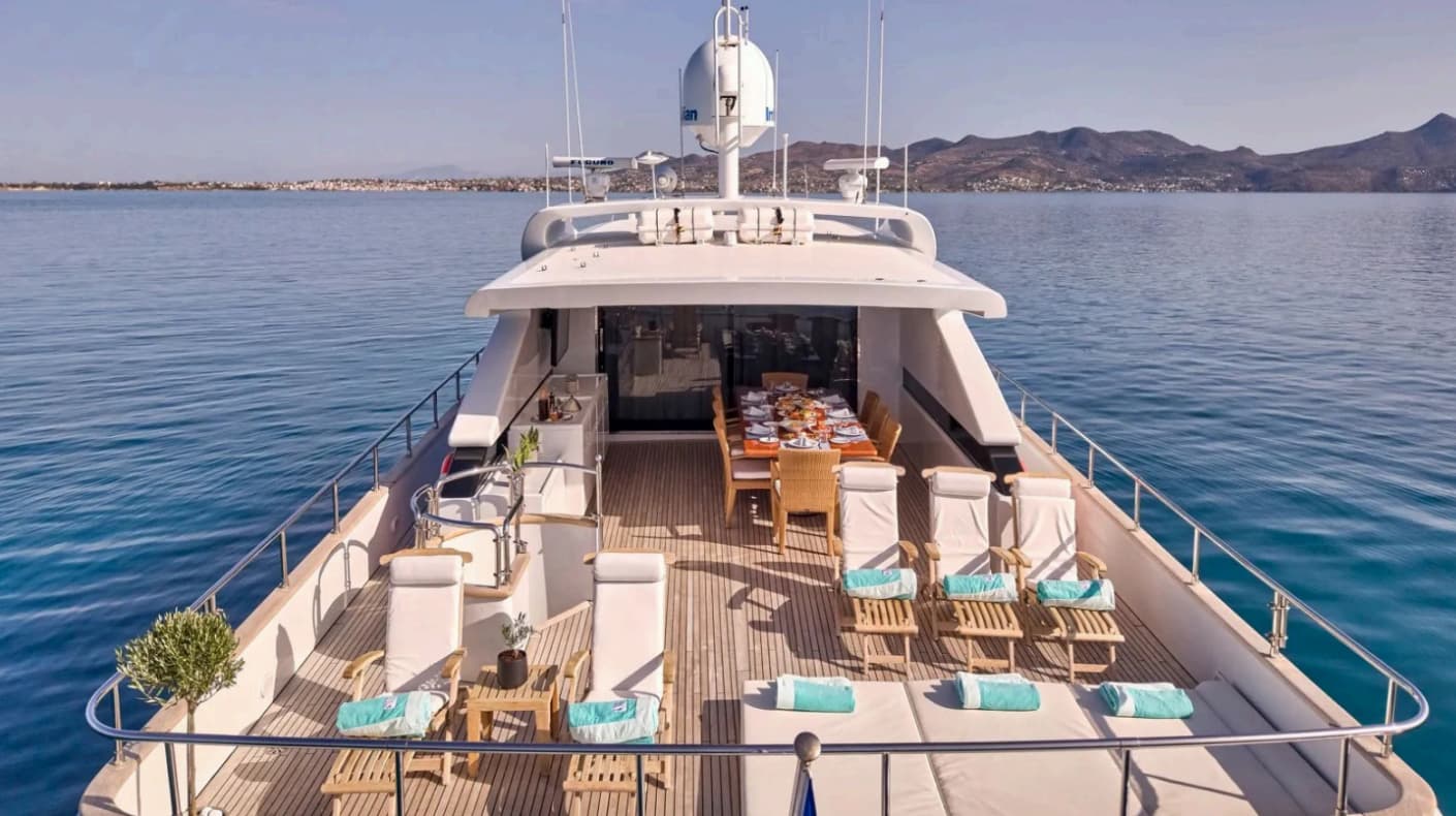 1998 Tecnomarine 36M for Sale in Piraeus, GR Motor Yacht 4