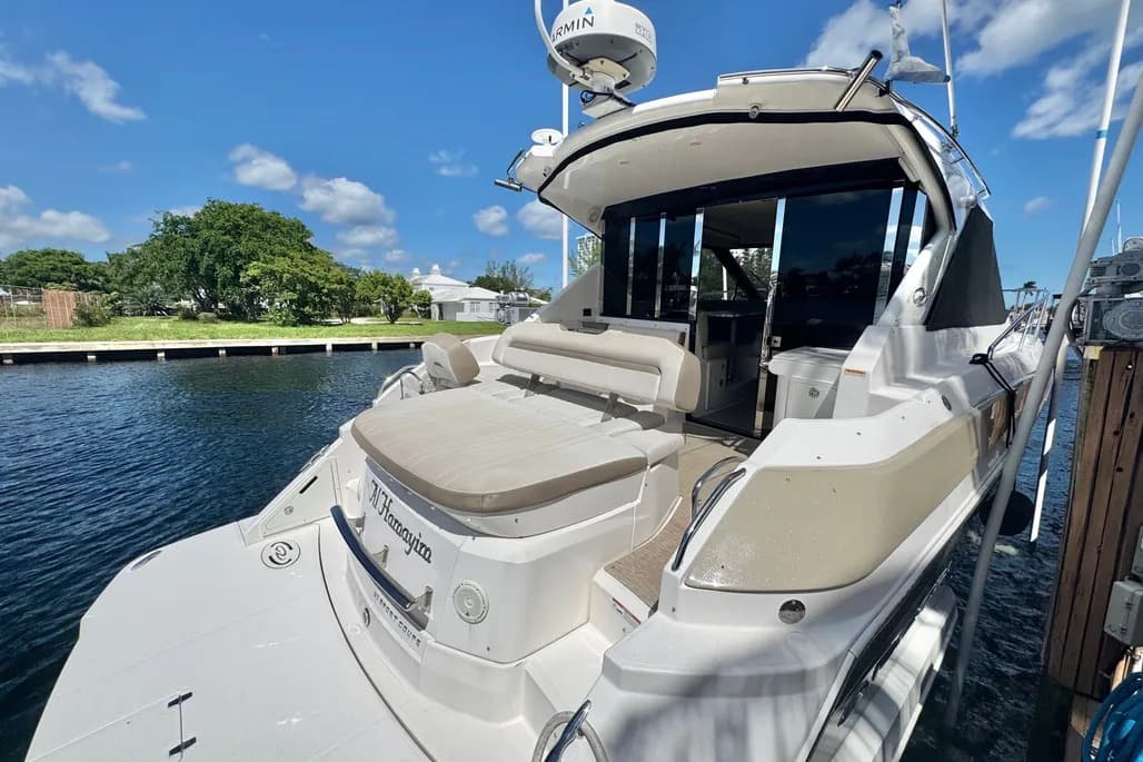 2016 Regal 42 Sport Coupe zum Verkauf in Hollywood, Florida Express Cruiser 4