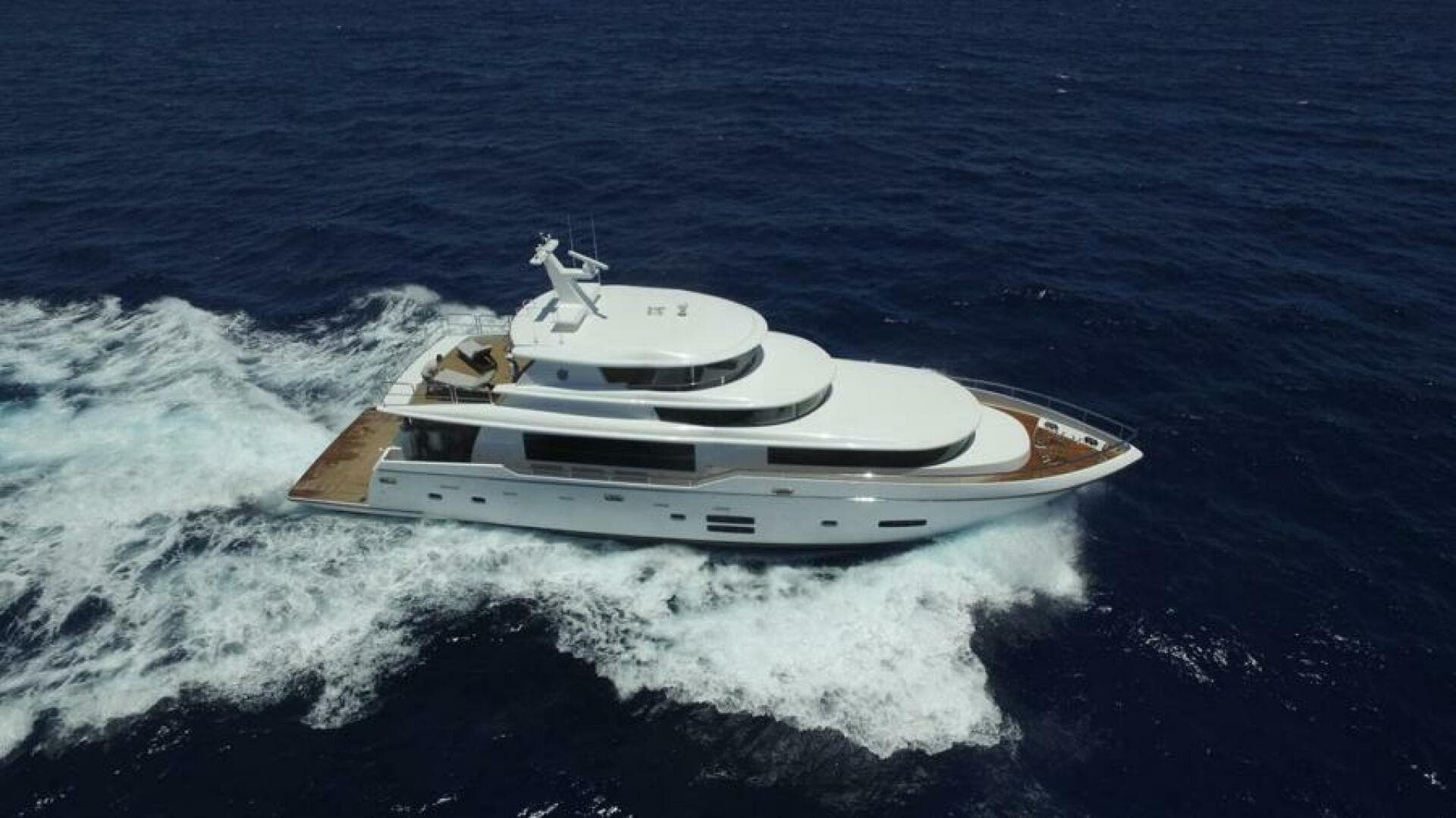 2027 Johnson Yachts 93 for Sale in Kaohsiung, TW Motor Yacht 4