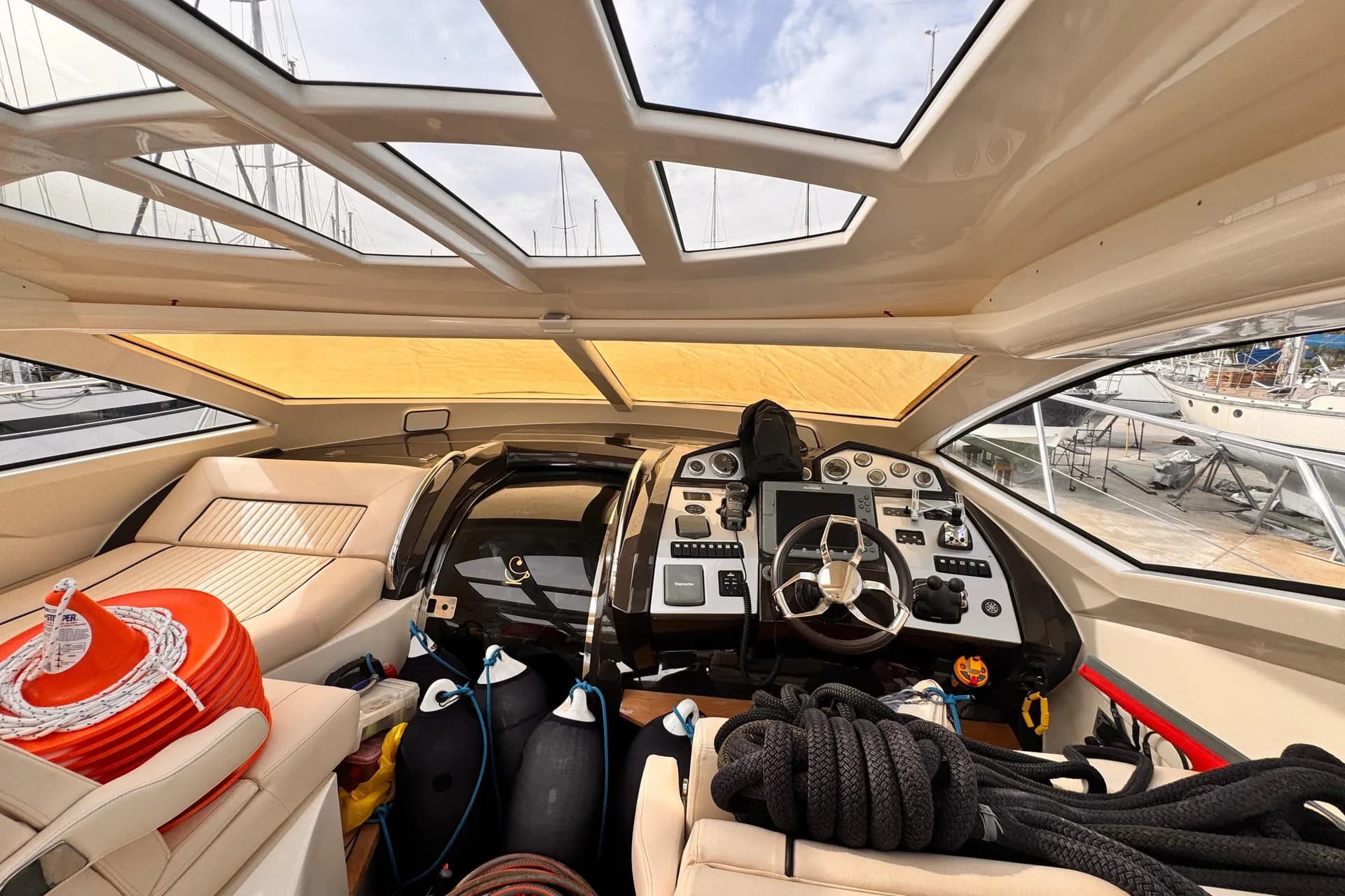 2007 Absolute 56 zum Verkauf in Quarteira, PT Motor Yacht 5