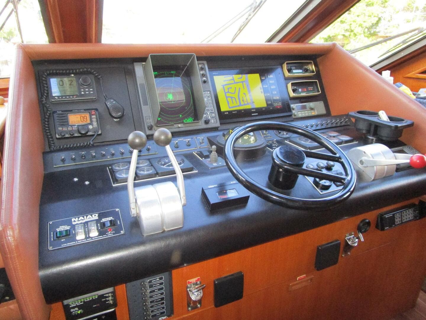 1990 Viking Yacht 72 Cockpit MY for Sale in Fort Lauderdale, Florida Motor Yacht 2