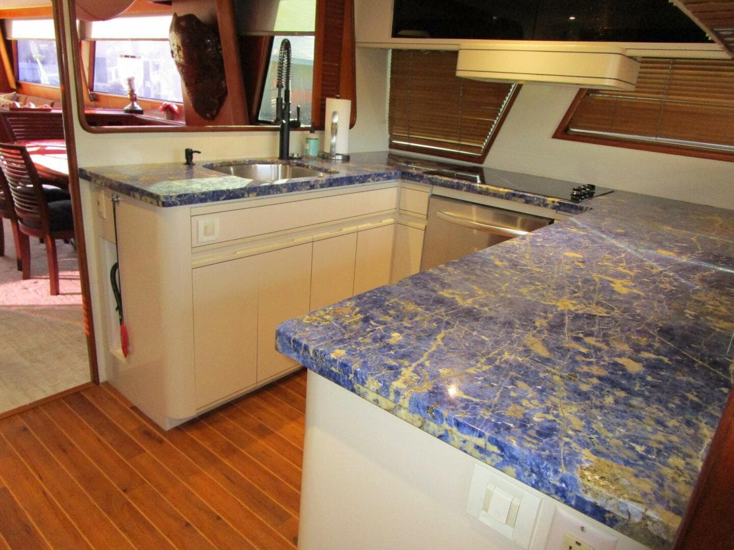 1990 Viking Yacht 72 Cockpit MY for Sale in Fort Lauderdale, Florida Motor Yacht 5