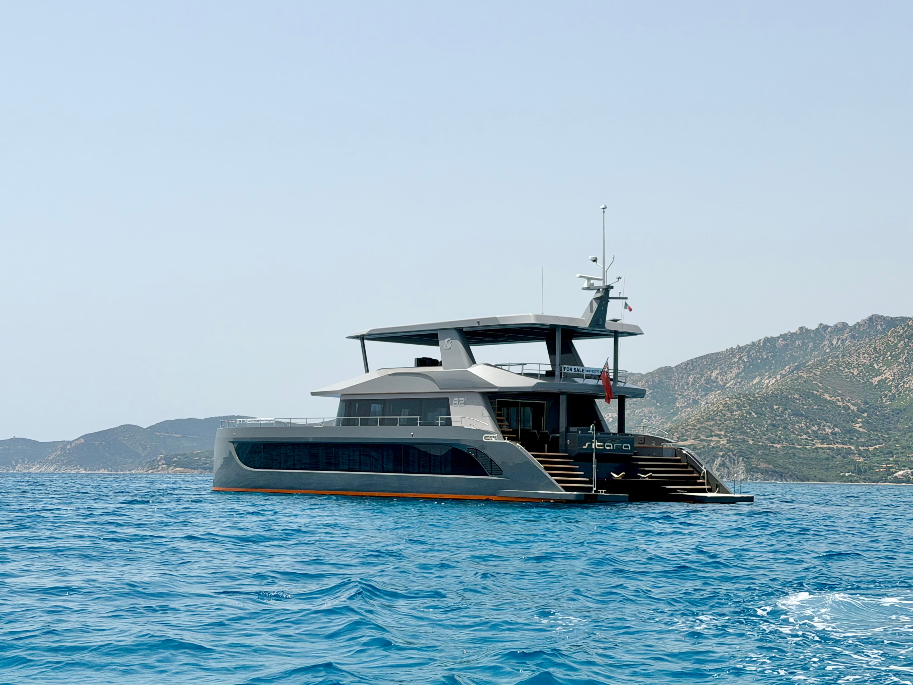 2024 VisionF 82 for Sale in Cannes, FR Power Catamarans 2