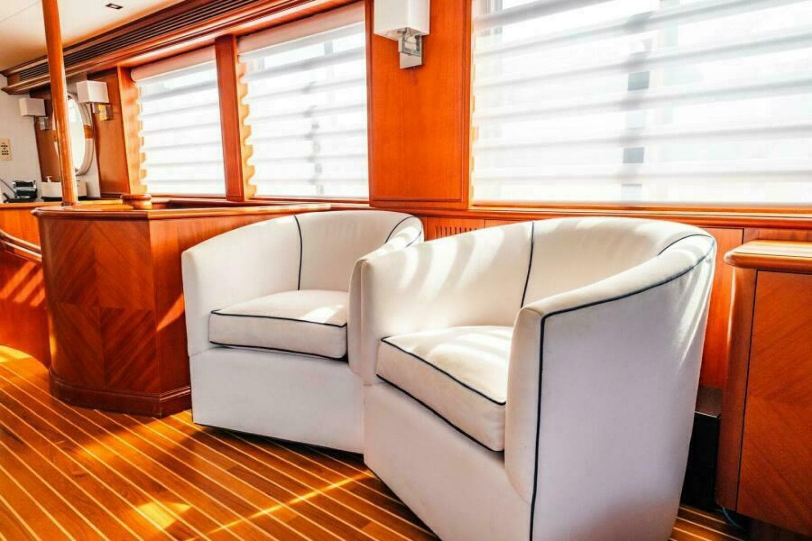 1995 Nordlund 96 zum Verkauf in New Orleans, Louisiana Motor Yacht 4