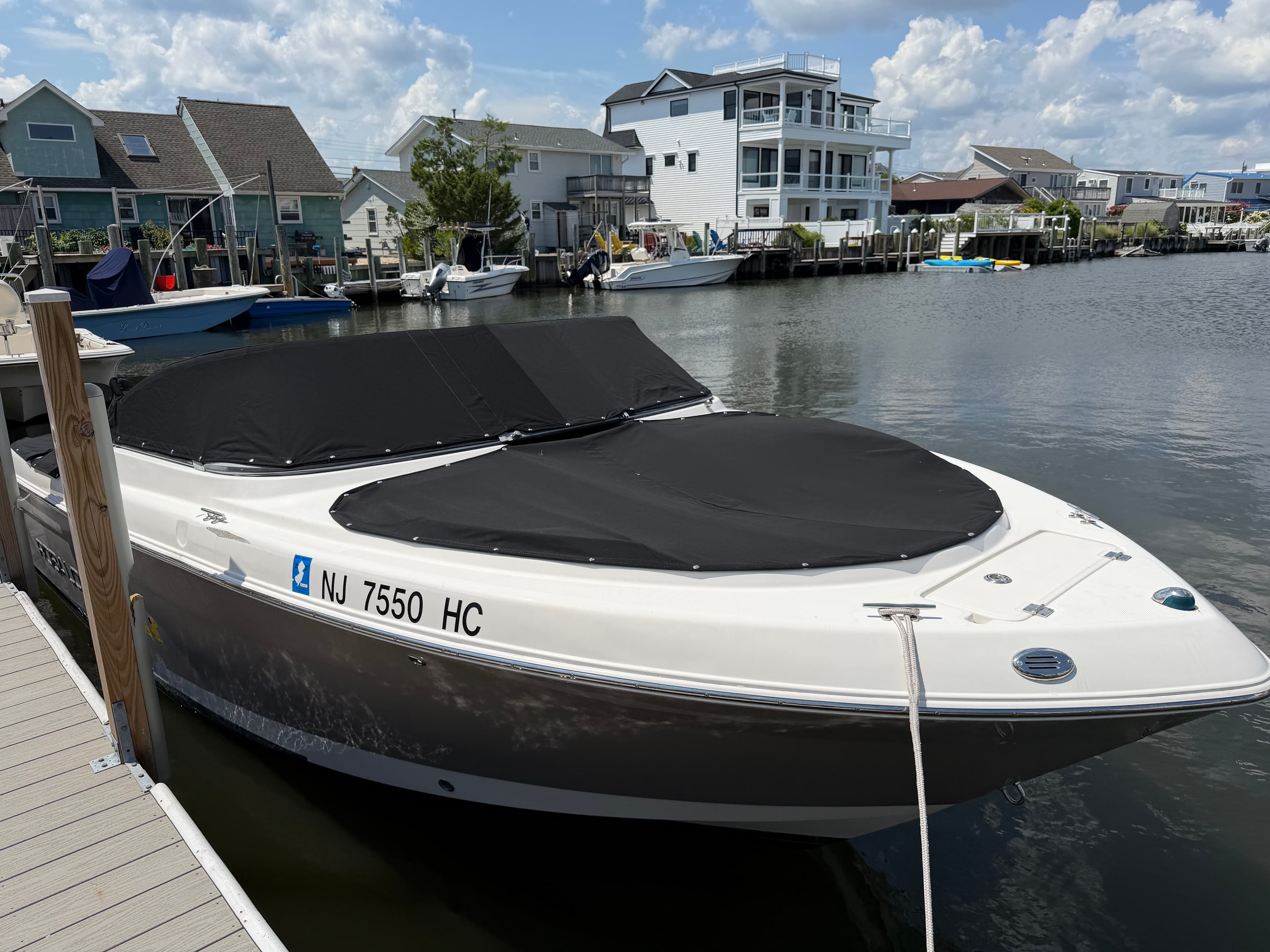 2010 Robalo 227 Dual Console in vendita a OSBORNVILLE, New Jersey Dual Console 2