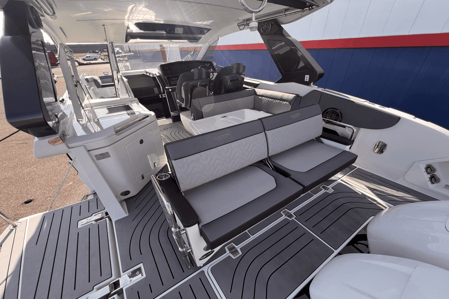 2023 Galeon Yachts 325 GTO for Sale in Excelsior, Minnesota Bowrider 5