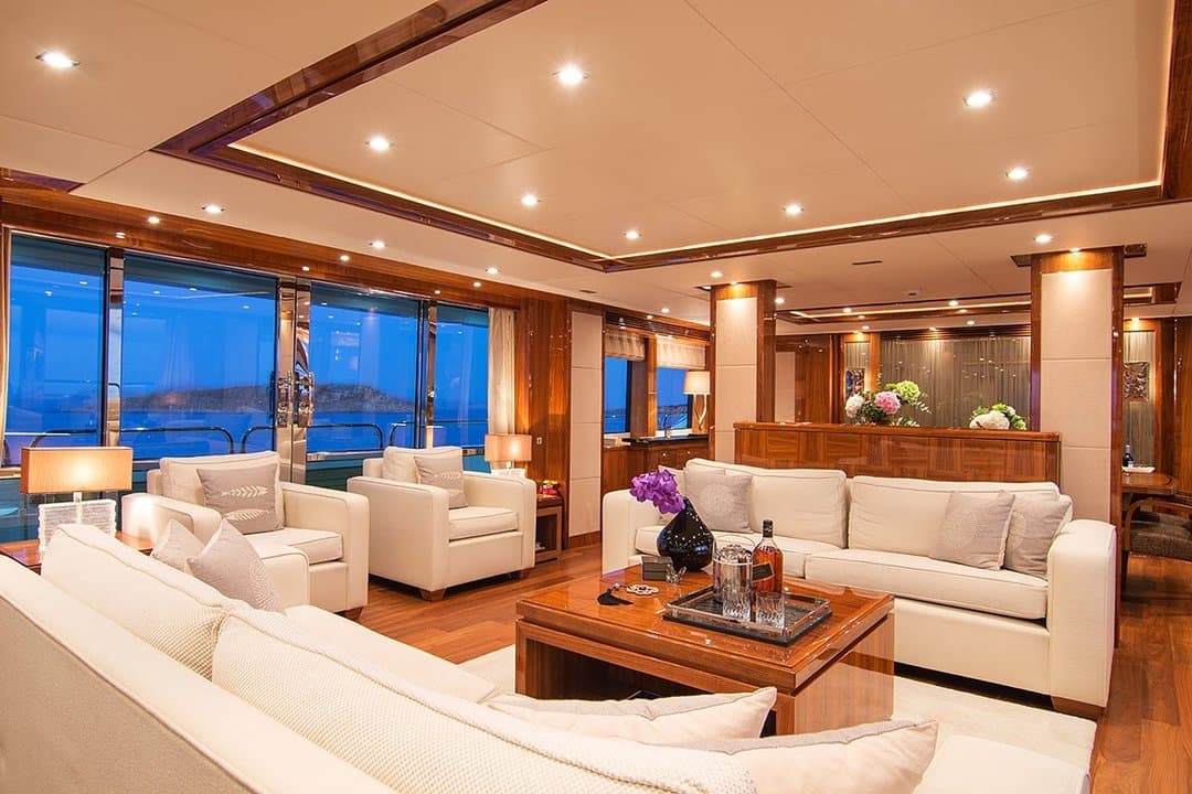 2011 Sunseeker 40M zum Verkauf in Piraeus, GR Motor Yacht 3