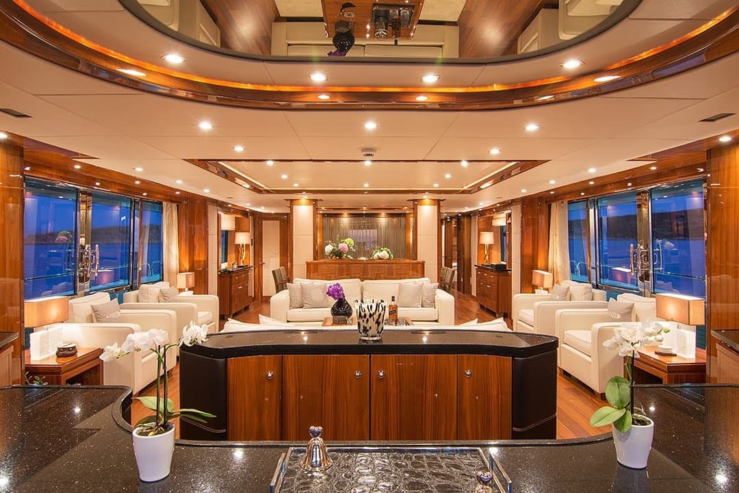 2011 Sunseeker 40M zum Verkauf in Piraeus, GR Motor Yacht 4
