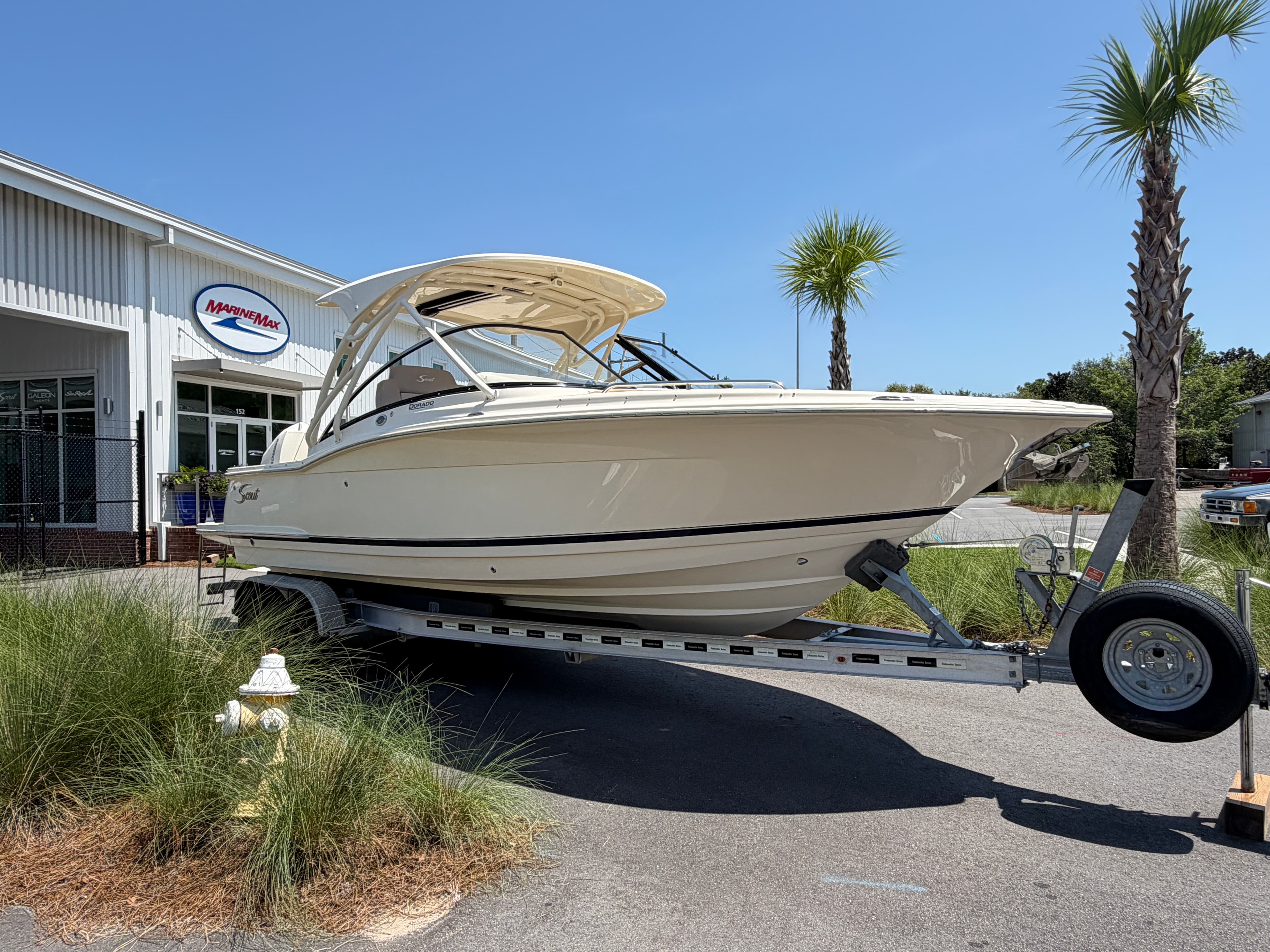 2024 Scout Boats 255 Dorado for Sale in Charleston, SC Dual Console 3