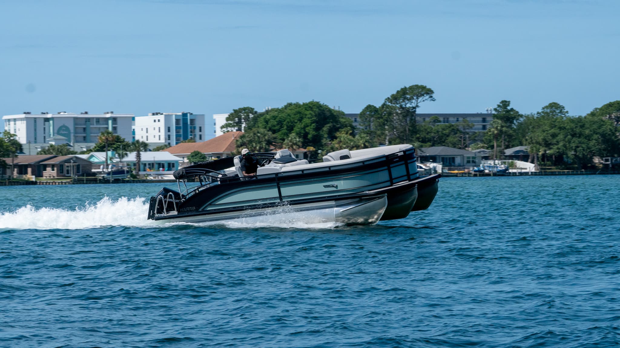 2026 Harris Solstice 250 for Sale in Fort Walton Beach, Florida Pontoon Boats 2