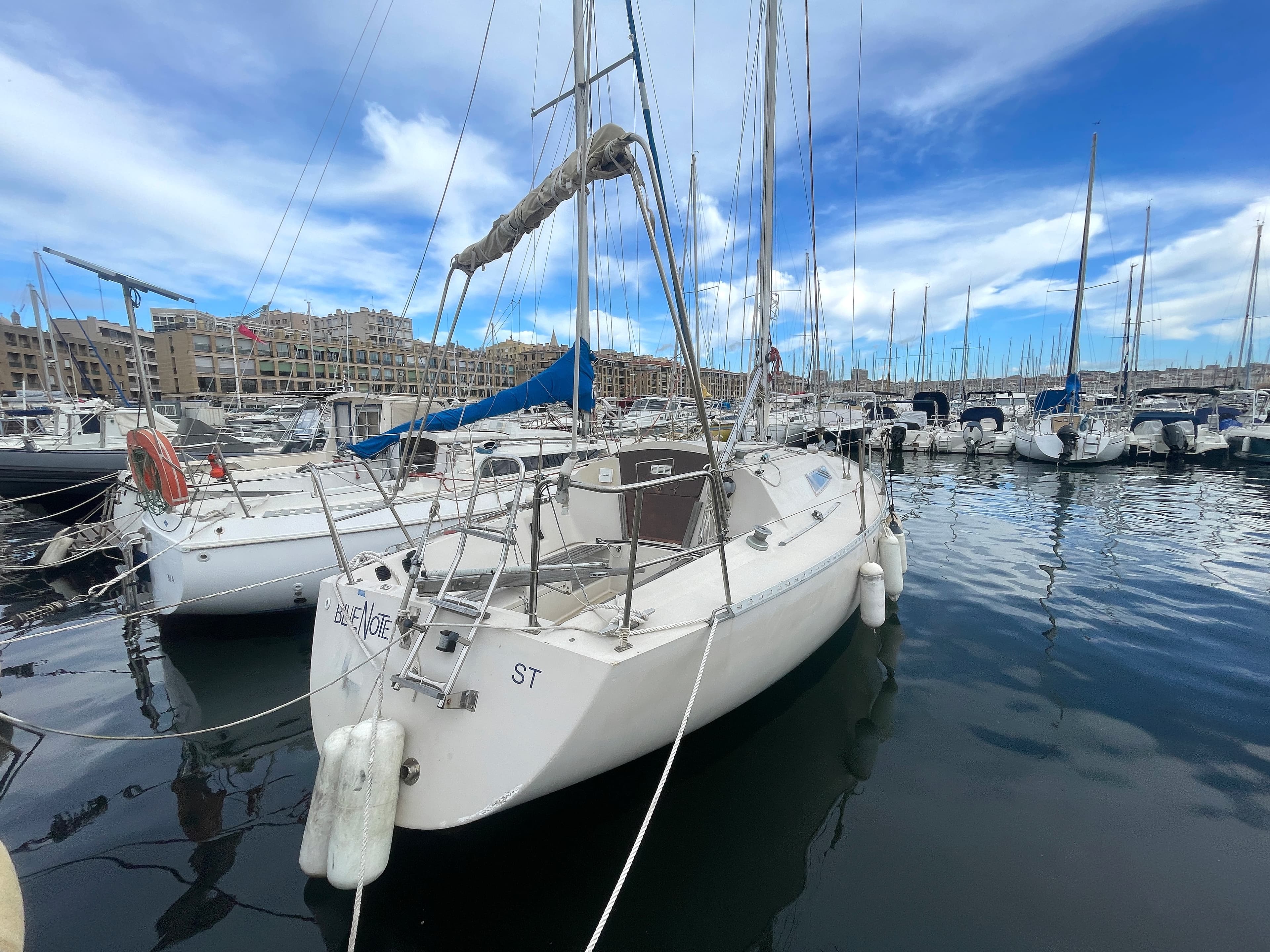 1982 Beneteau First 28 zum Verkauf in Marseille, Bouches-du-Rhône Monohull