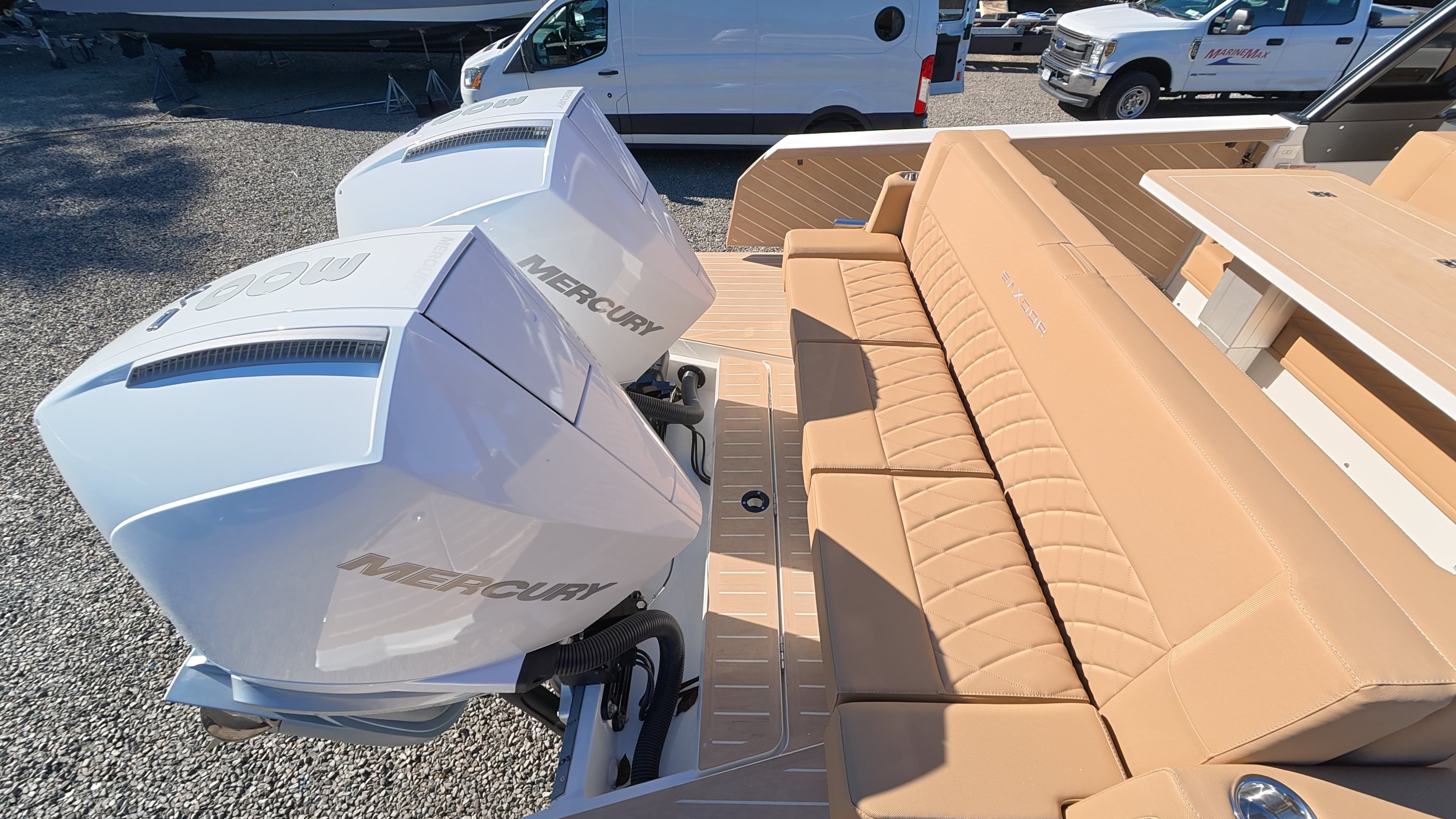 2027 Saxdor 320 GTO for Sale in Huntington, NY Day Boats 4