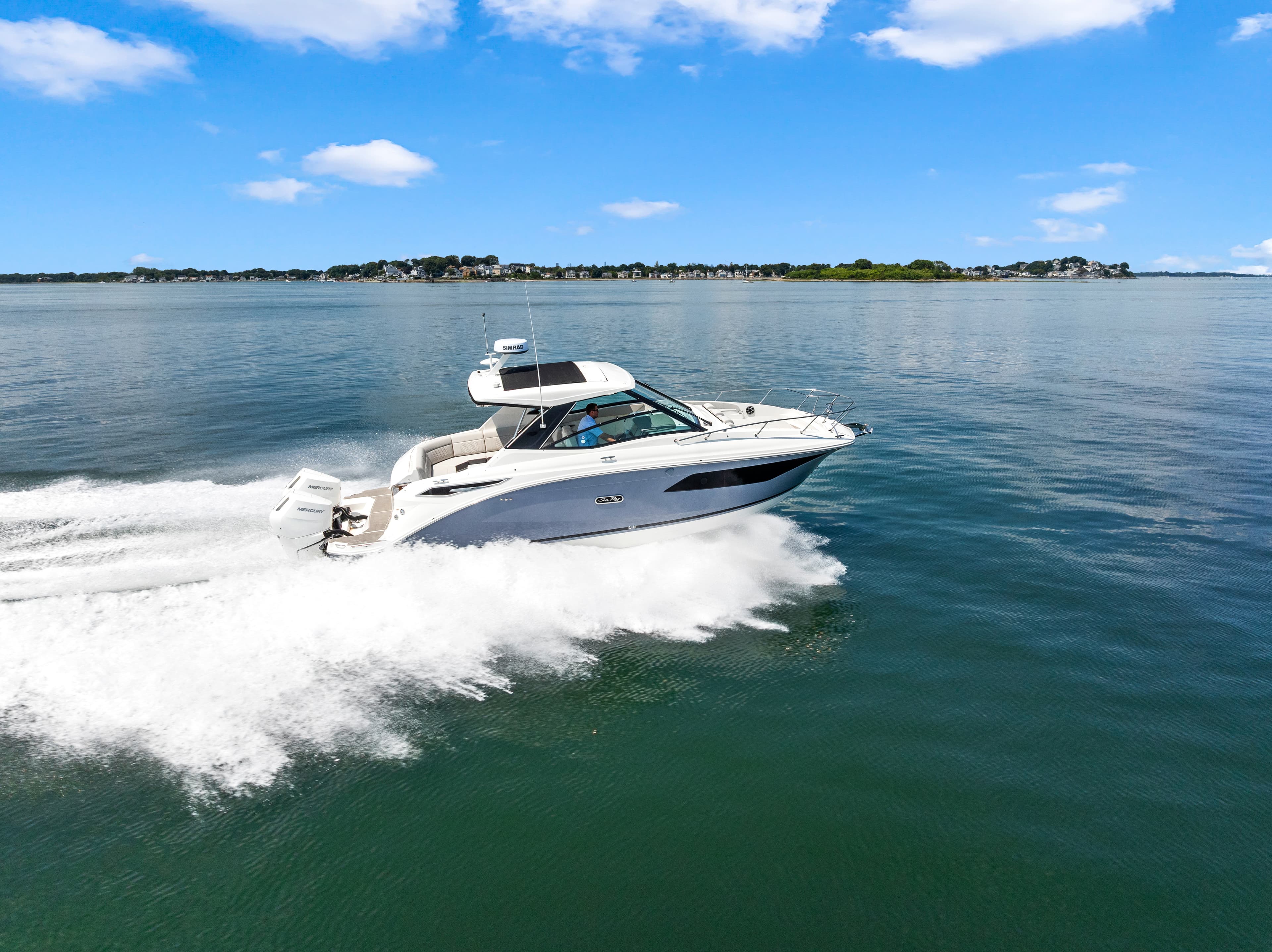 2027 Sea Ray Sundancer 320 Outboard zum Verkauf in Quincy, MA Express Cruiser 3
