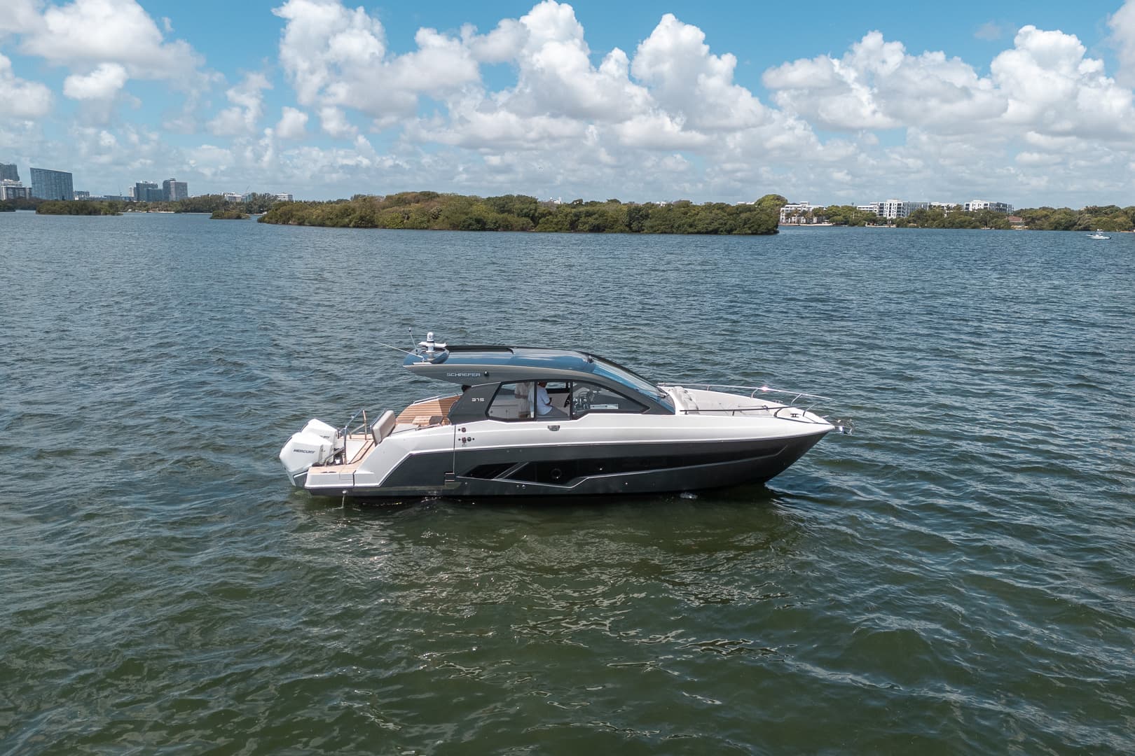 2025 Schaefer Yachts 375 for Sale in Miami, Florida Motor Yacht 2