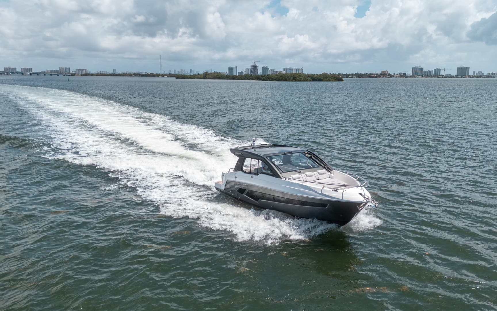 2025 Schaefer Yachts 375 for Sale in Miami, Florida Motor Yacht