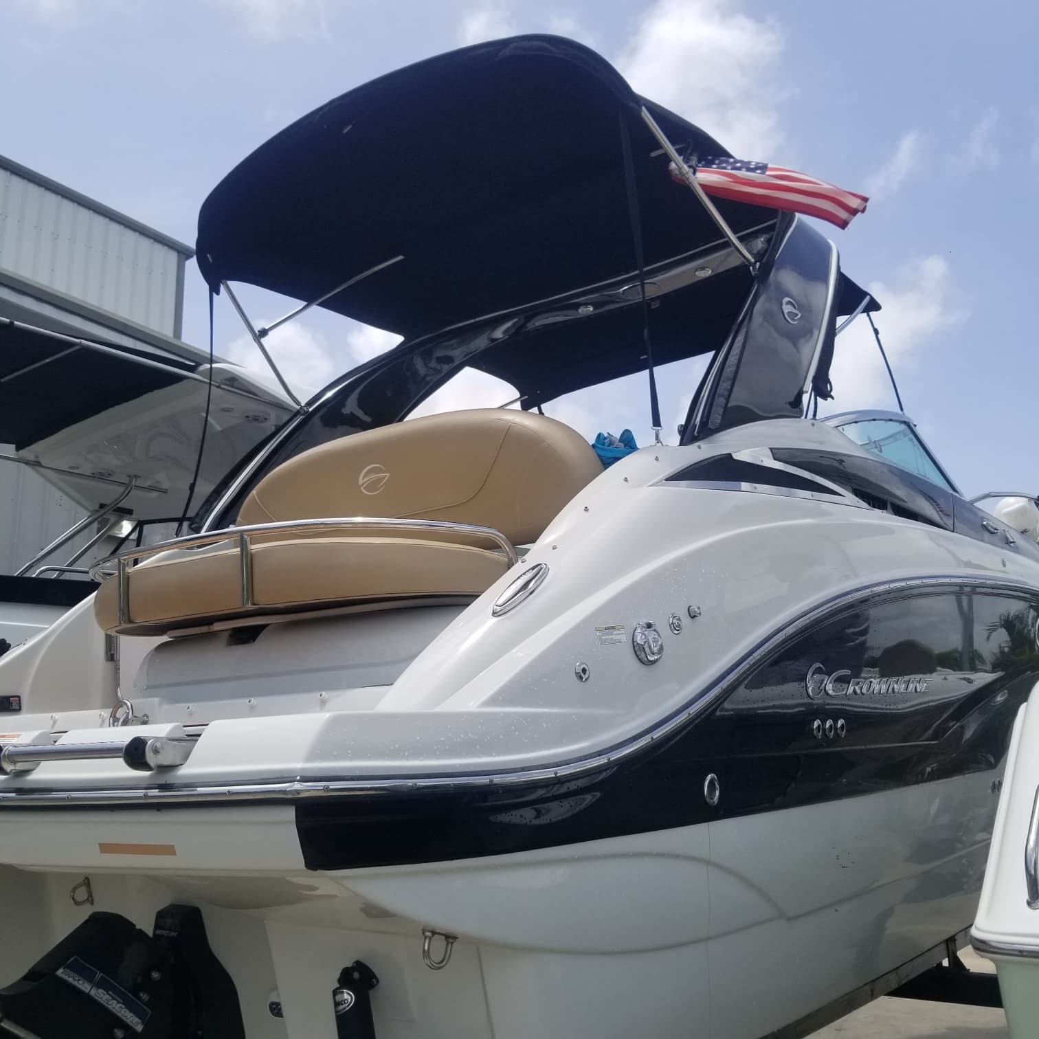 2018 Crownline 264 CR à vendre à Homestead, Florida Express Cruiser 4