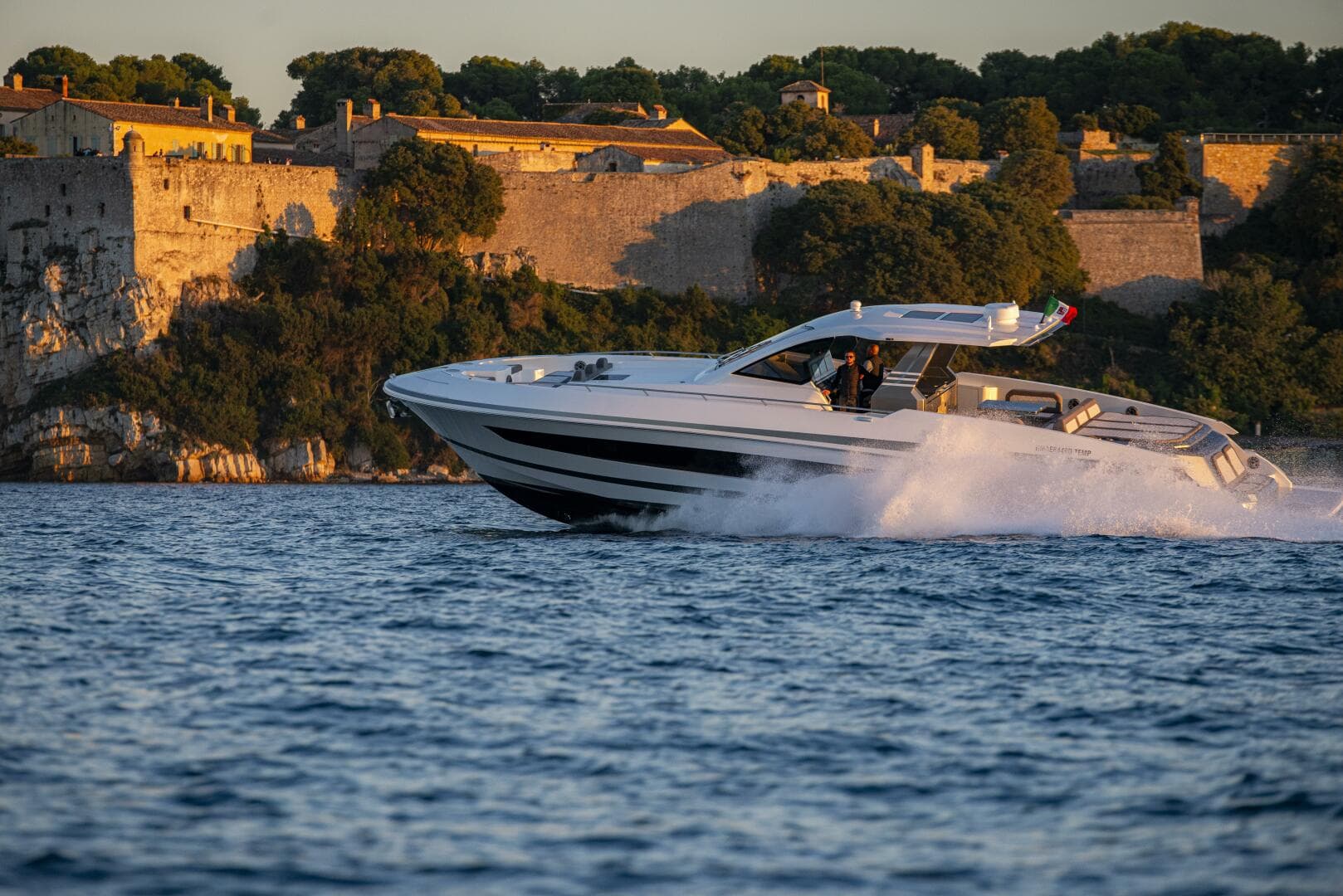 2027 Canados Yachts Gladiator 571 Blade for Sale in Miami, Florida Motor Yacht 3