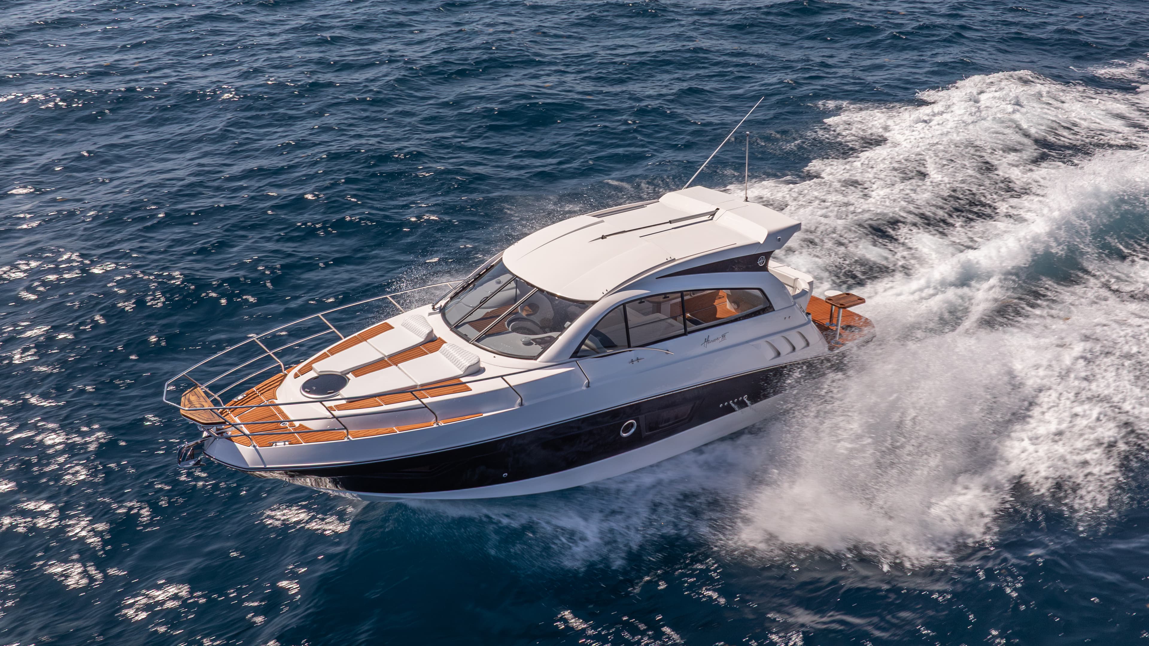 2026 Hanover Yachts 375 zum Verkauf in Freeport, BS Motor Yacht 3