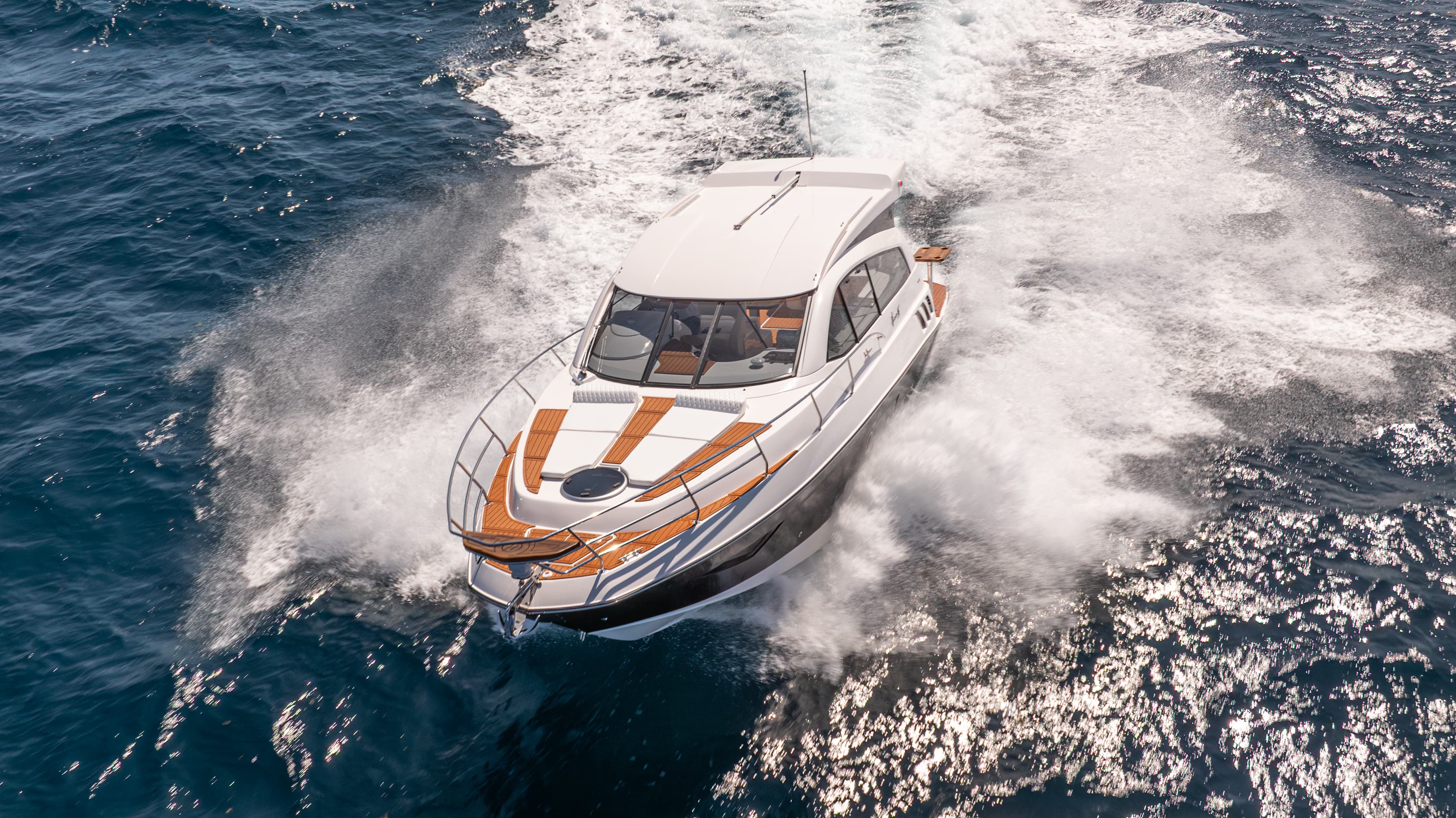 2026 Hanover Yachts 375 zum Verkauf in Freeport, BS Motor Yacht 4