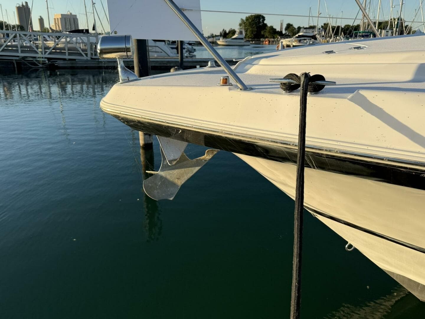 2008 Four Winns 378 Vista for Sale in Waukegan, Illinois Express Cruiser 4