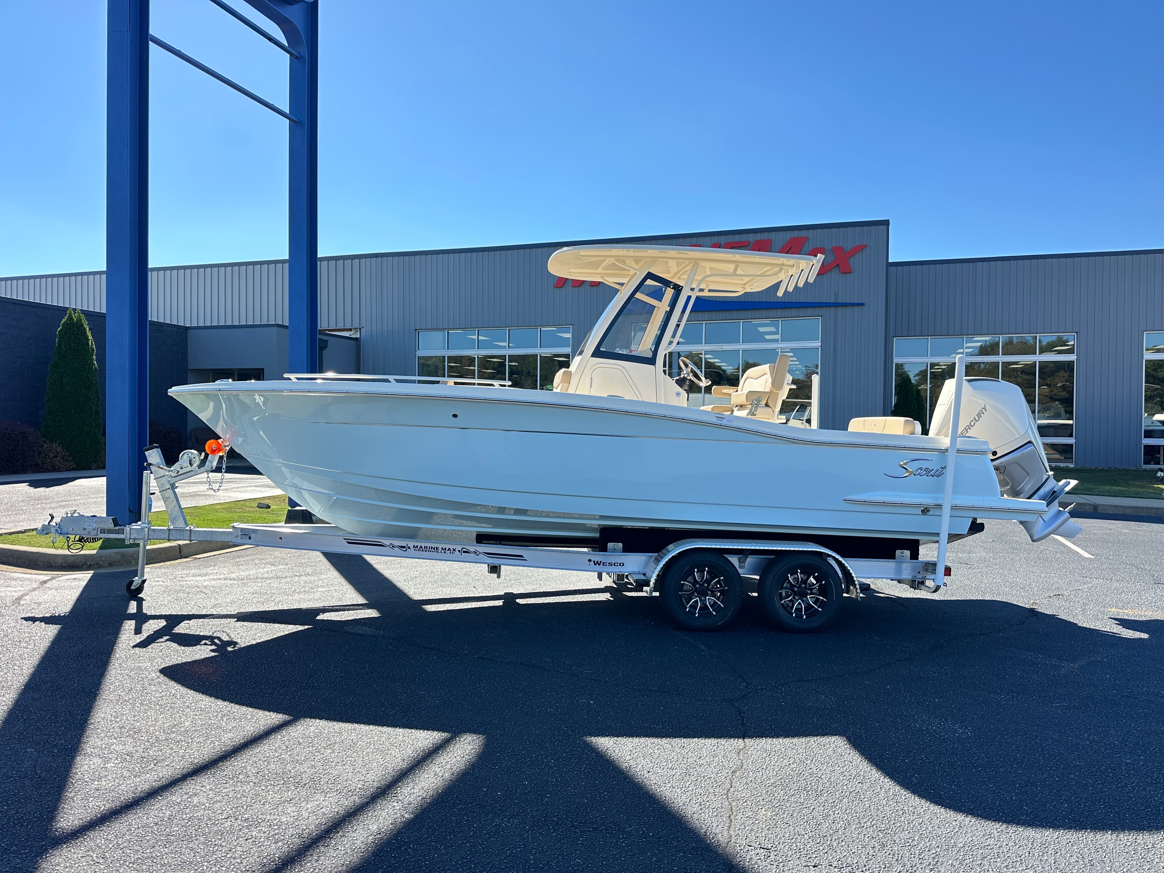 2026 Scout Boats 240 XSF for Sale in Greenville, SC Center Console