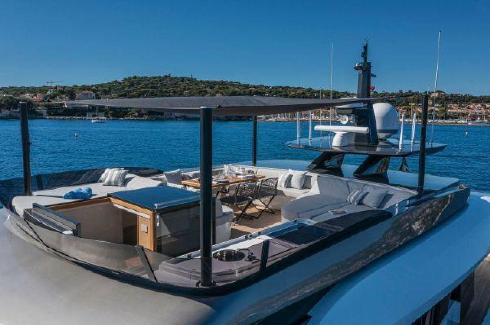 2028 Extra Yachts X96 Triplex zum Verkauf in Ancona, IT Motor Yacht 3
