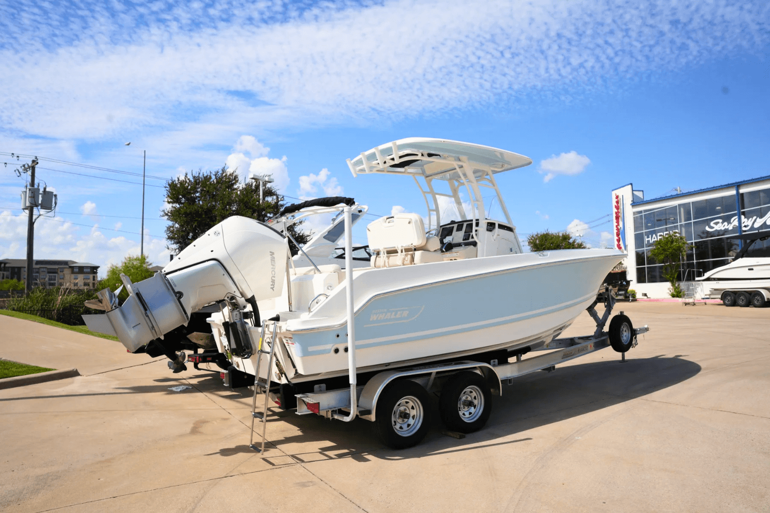 2026 Boston Whaler 230 Outrage a la venta en Lewisville, TX Center Console 3