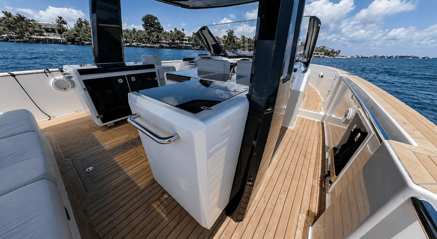 2017 FJORD 48 Open zum Verkauf in Miami Beach, Florida Motor Yacht 4