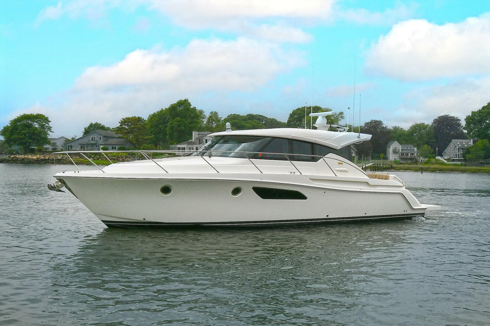 2015 Tiara Yachts C44 Coupe for Sale in Branford, Connecticut Express Cruiser