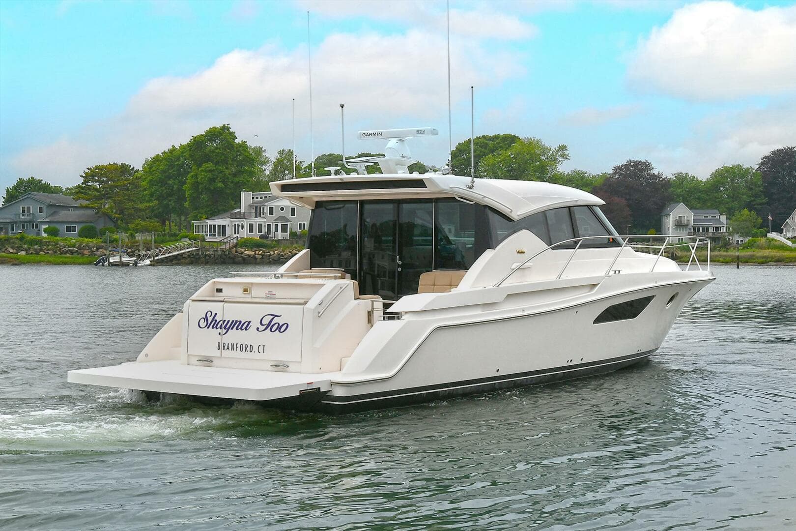 2015 Tiara Yachts C44 Coupe for Sale in Branford, Connecticut Express Cruiser 4