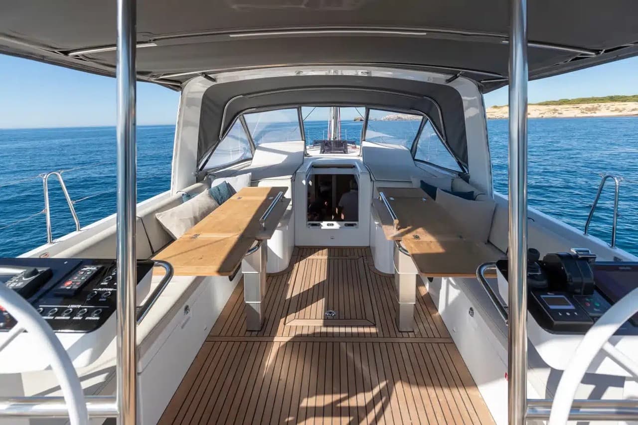 2026 Beneteau Oceanis Yacht 54 a la venta en Viladamat, ES Monohull 2