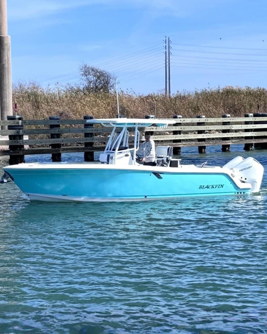 2021 Blackfin Boats 252CC in vendita a Clear Lake Shores, Texas Center Console