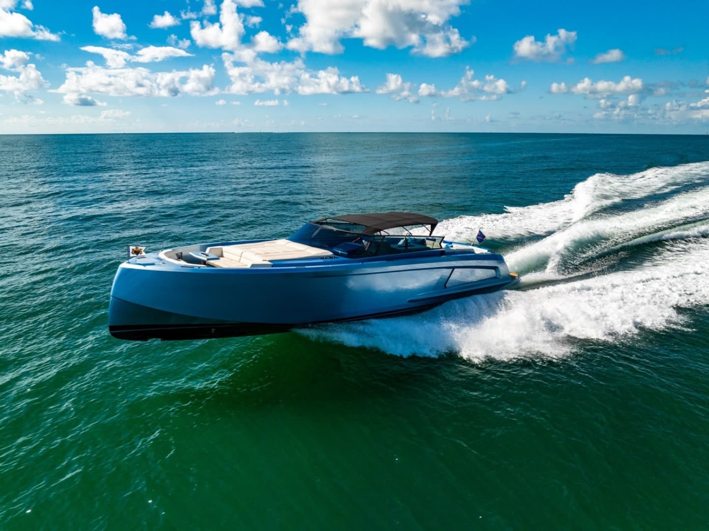 2019 Vanquish Yachts VQ58 for Sale in Miami Beach, Florida Express Cruiser