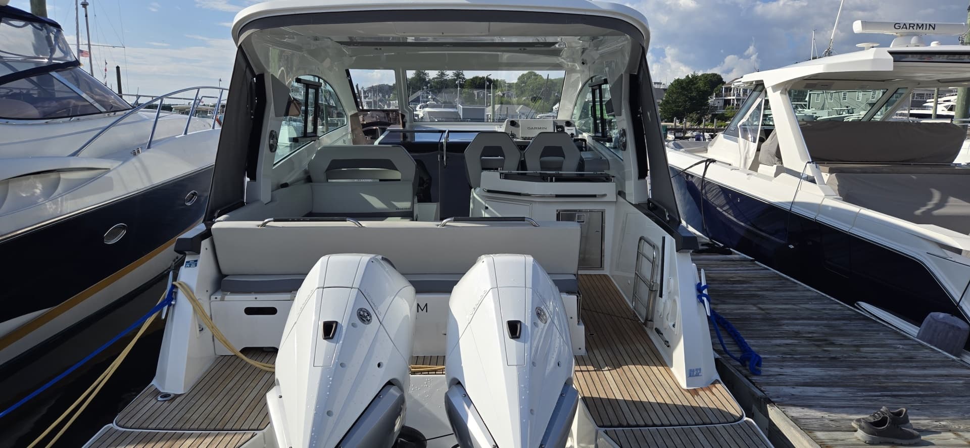 2021 Beneteau Gran Turismo 32 Sold in South Dartmouth, Massachusetts Express Cruiser 3