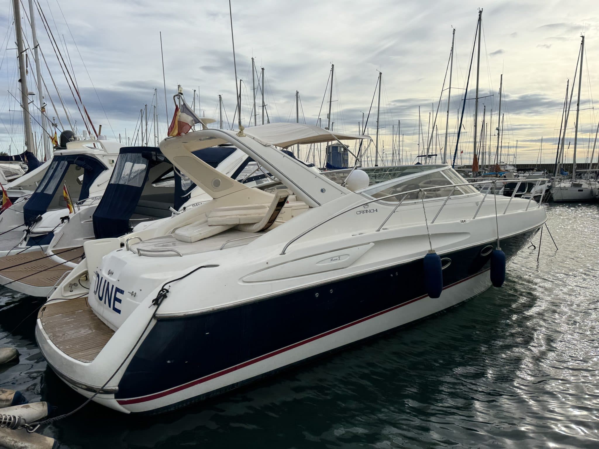 1999 Cranchi Endurance 39 a la venta en Altea, ES Express Cruiser