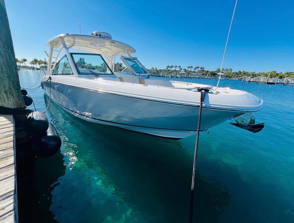 2016 Boston Whaler 320 Vantage zum Verkauf in Deerfield Beach, FL Bowrider 5