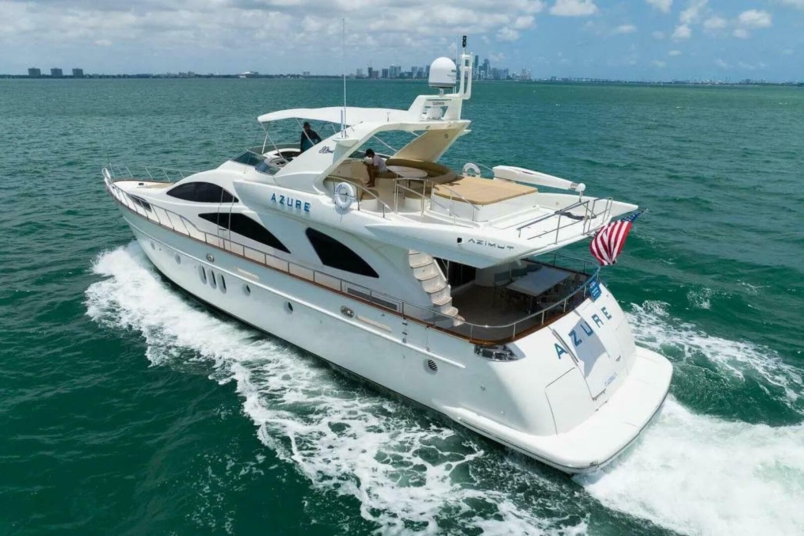 2004 Azimut 80 Carat for Sale in Miami, Florida Motor Yacht 3
