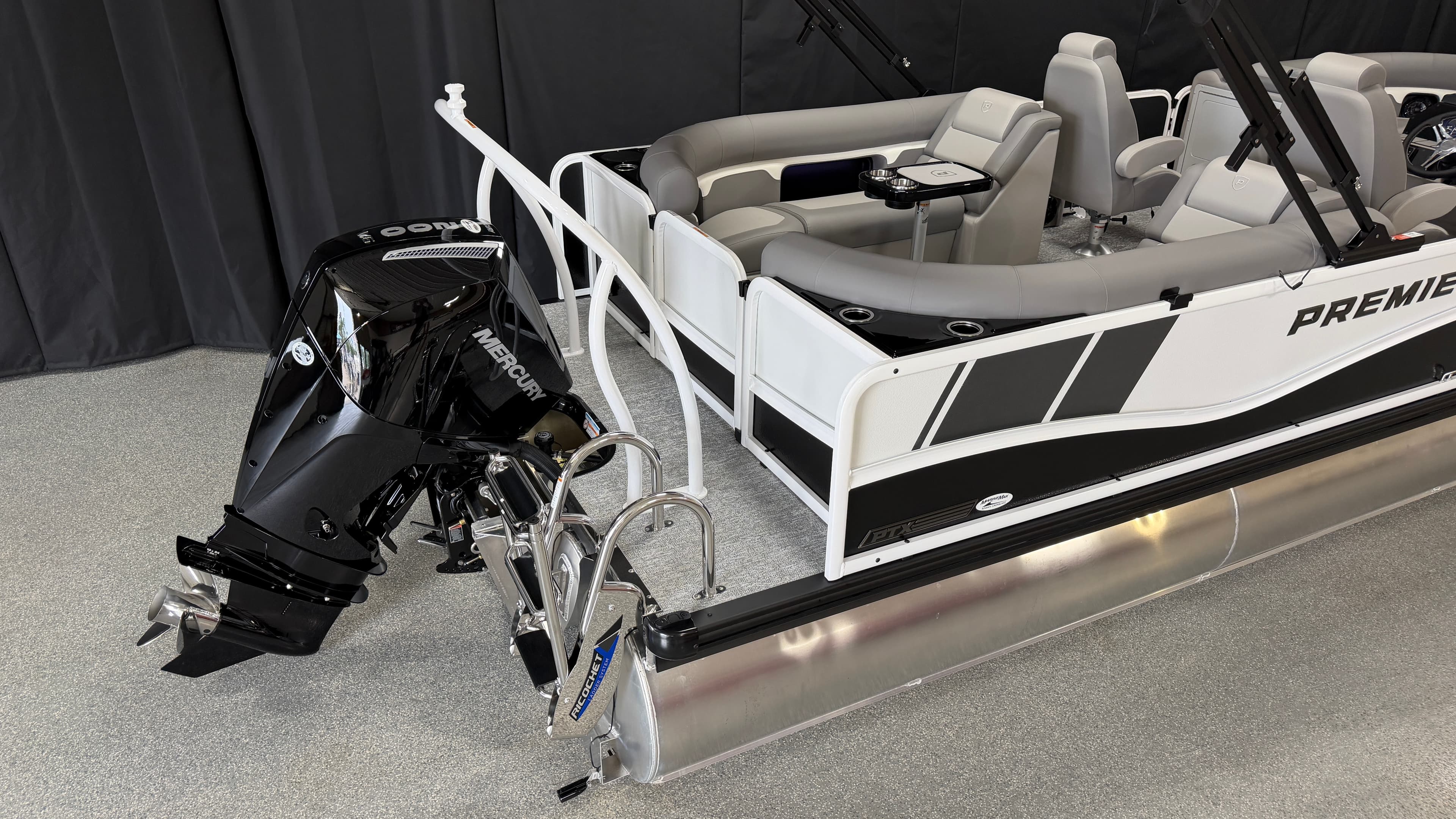 2027 Premier 230 Sunsation a la venta en Nisswa, Minnesota Pontoon Boats 5