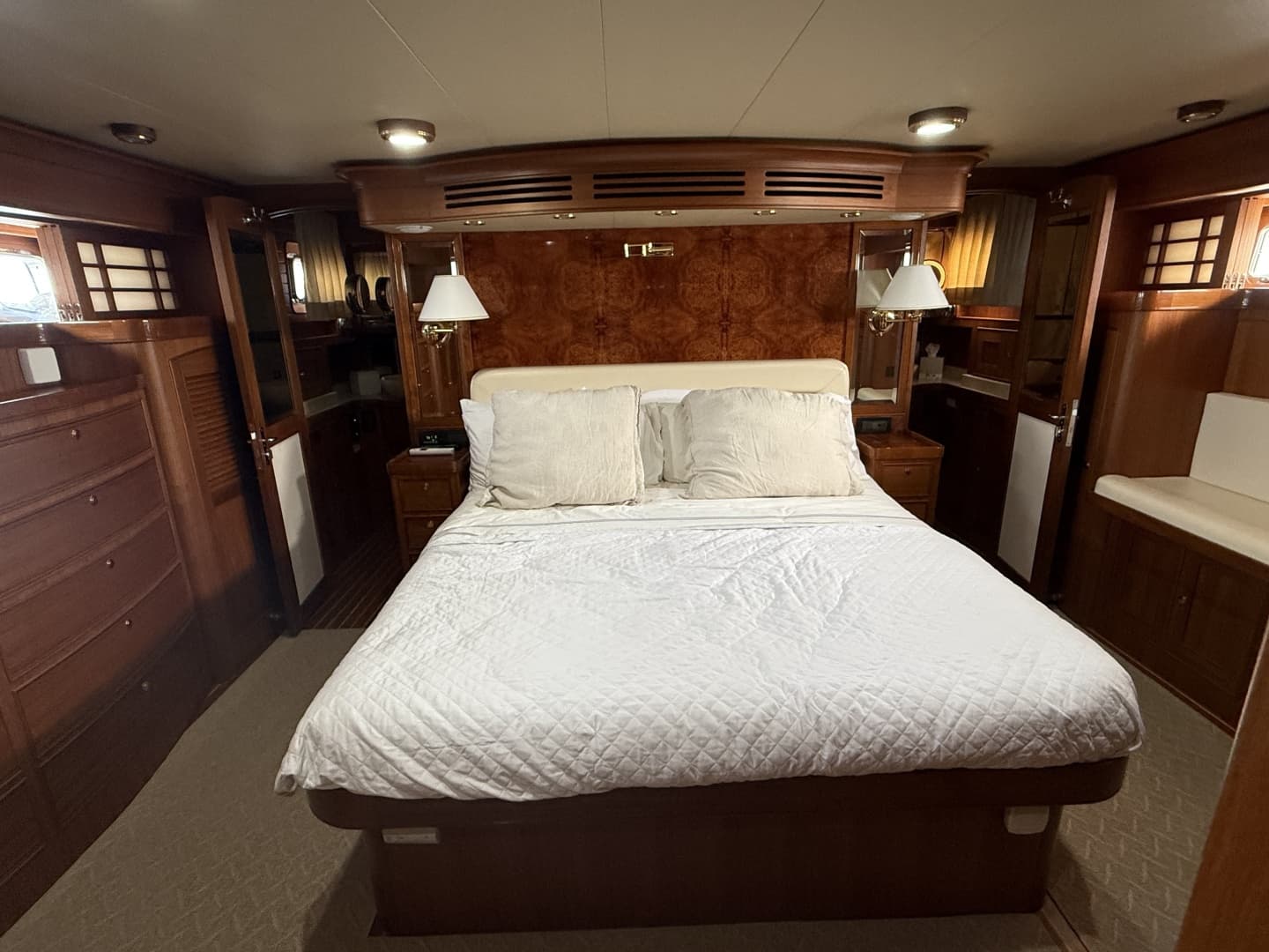 2011 Marlow Yachts Explorer 70E à vendre à Marco Island, Florida Explorer Yachts 5