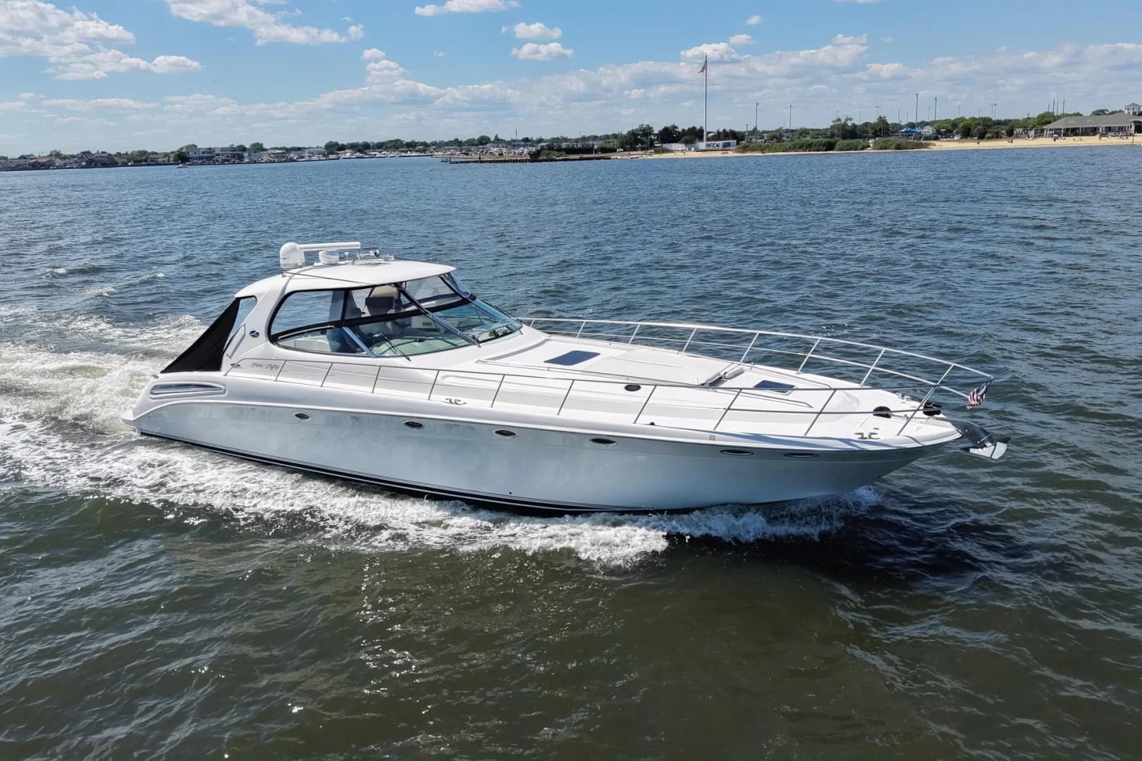 2003 Sea Ray 550 Sundancer zum Verkauf in Brielle, New Jersey Express Cruiser 2