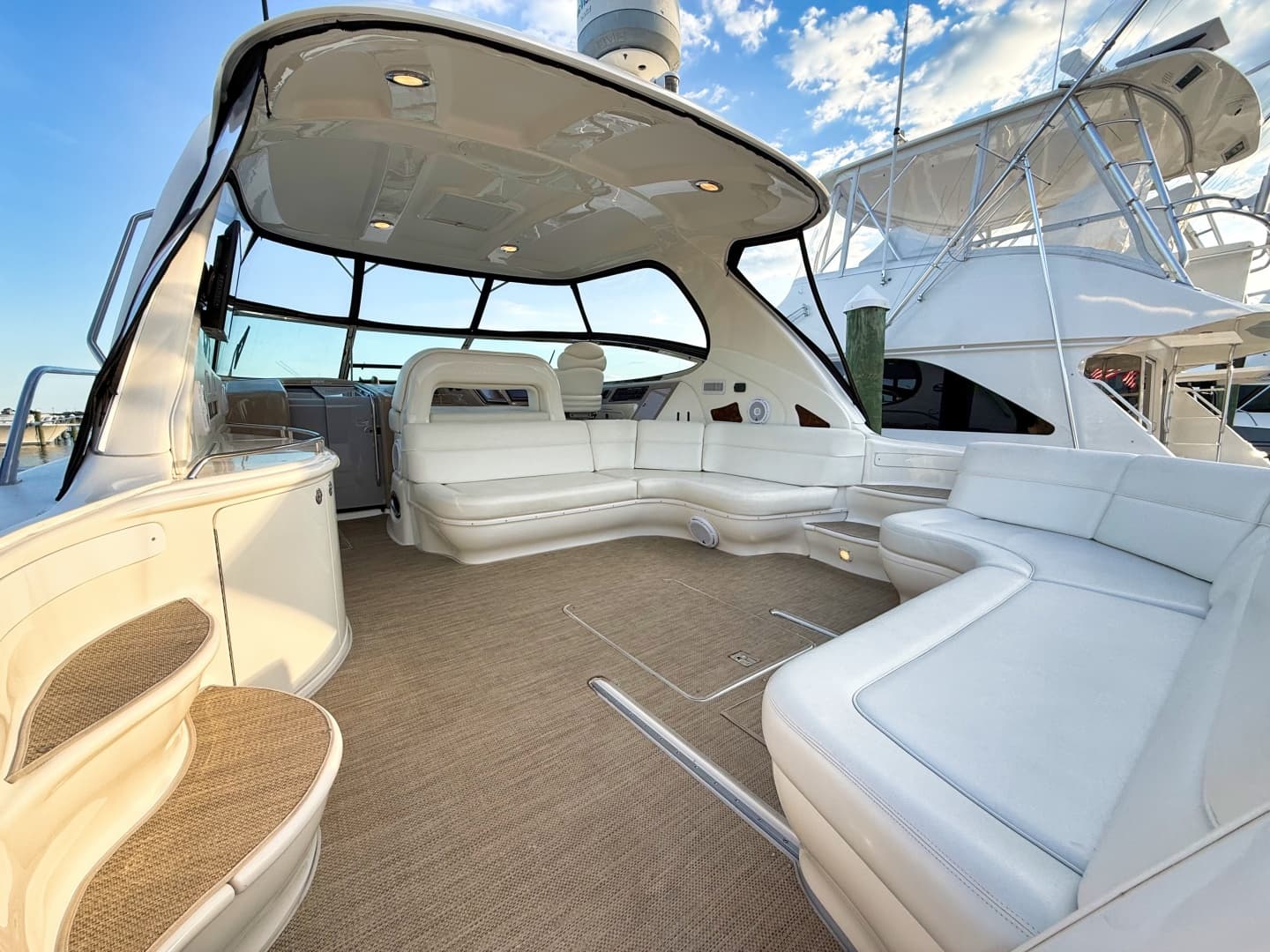 2003 Sea Ray 550 Sundancer for Sale in Brielle, New Jersey Express Cruiser 2