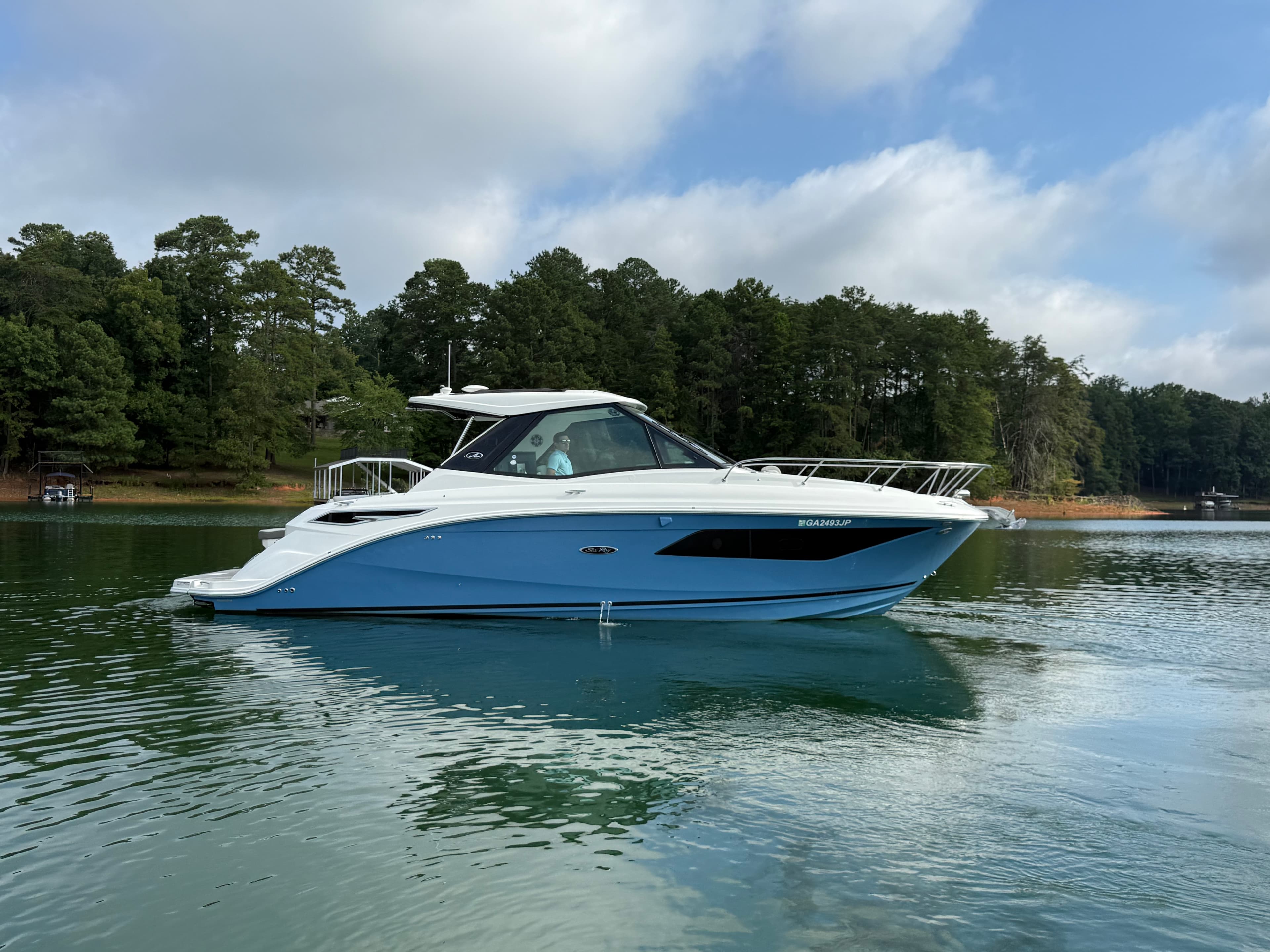 2024 Sea Ray Sundancer 320 in vendita a Cumming, GA Express Cruiser 2