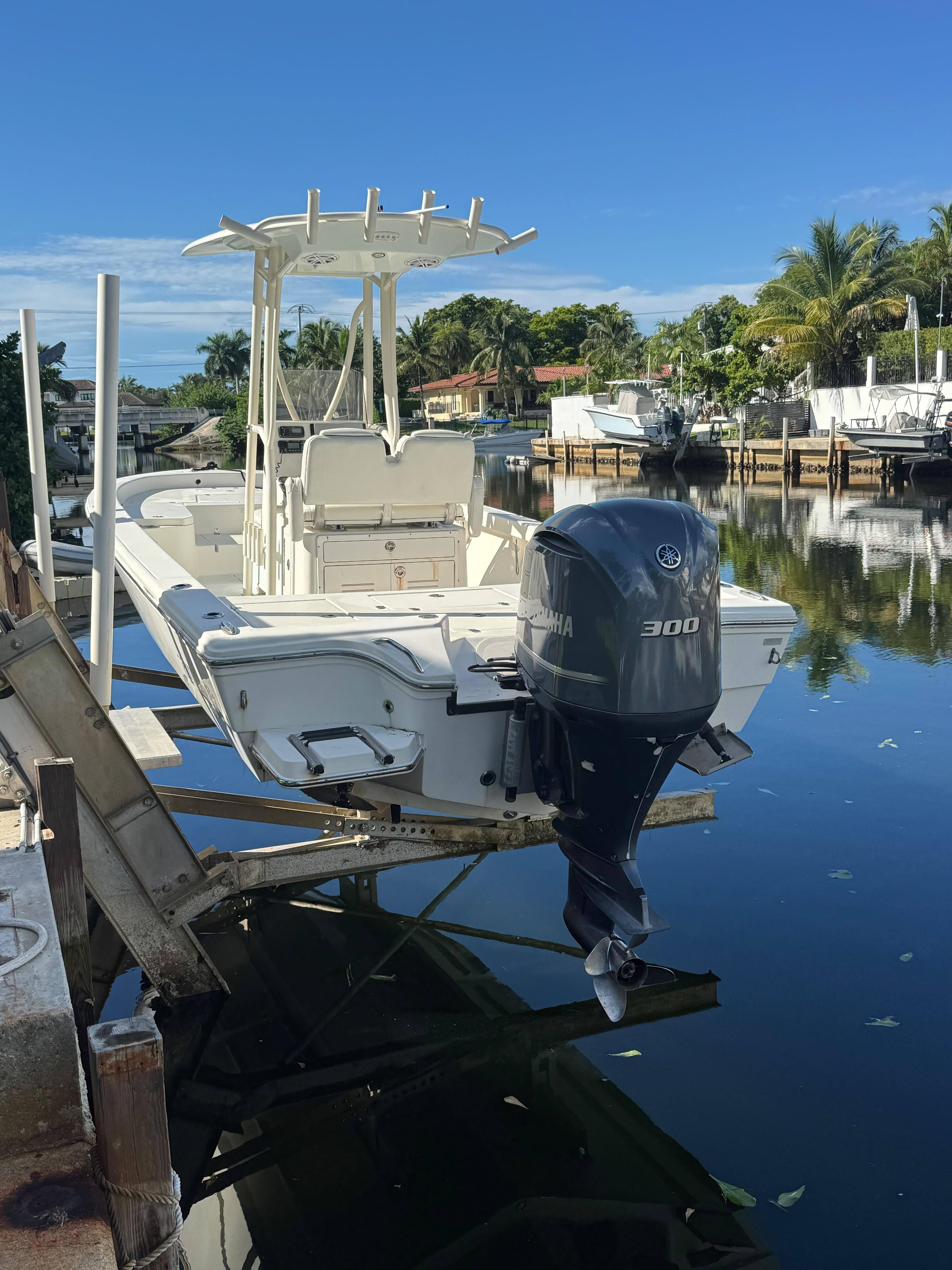 2014 Pathfinder Boats 2600 HPS zum Verkauf in Coral Gables, Florida Bay Boats 3